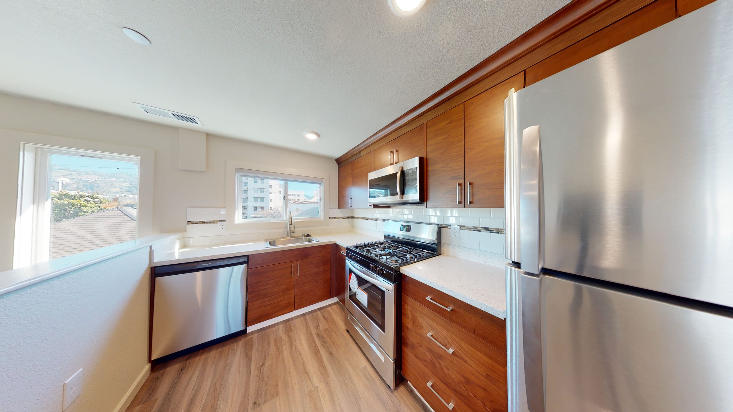 1942 Haste St #4 — photo 6