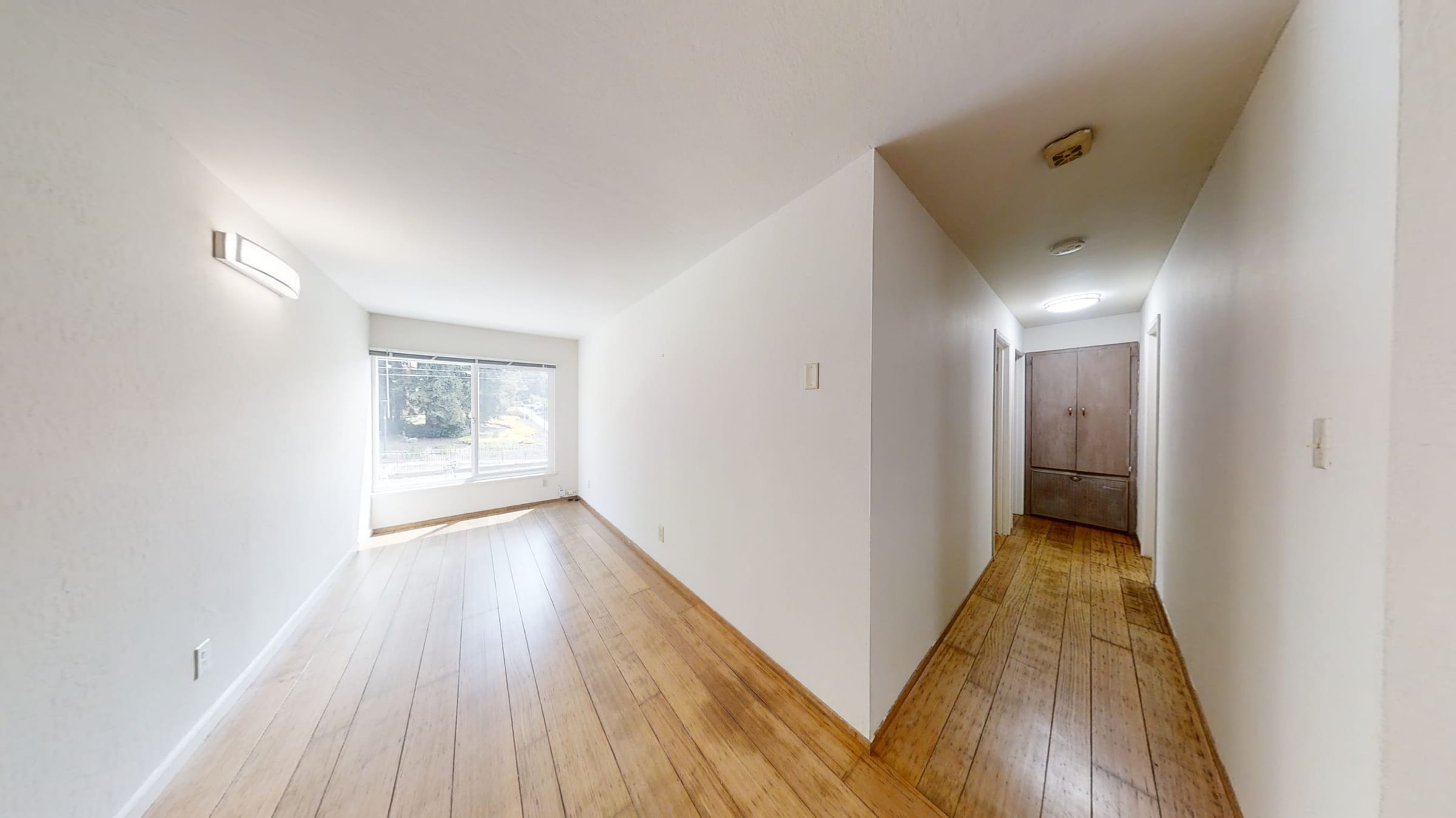 2546 Warring St #5 — photo 4