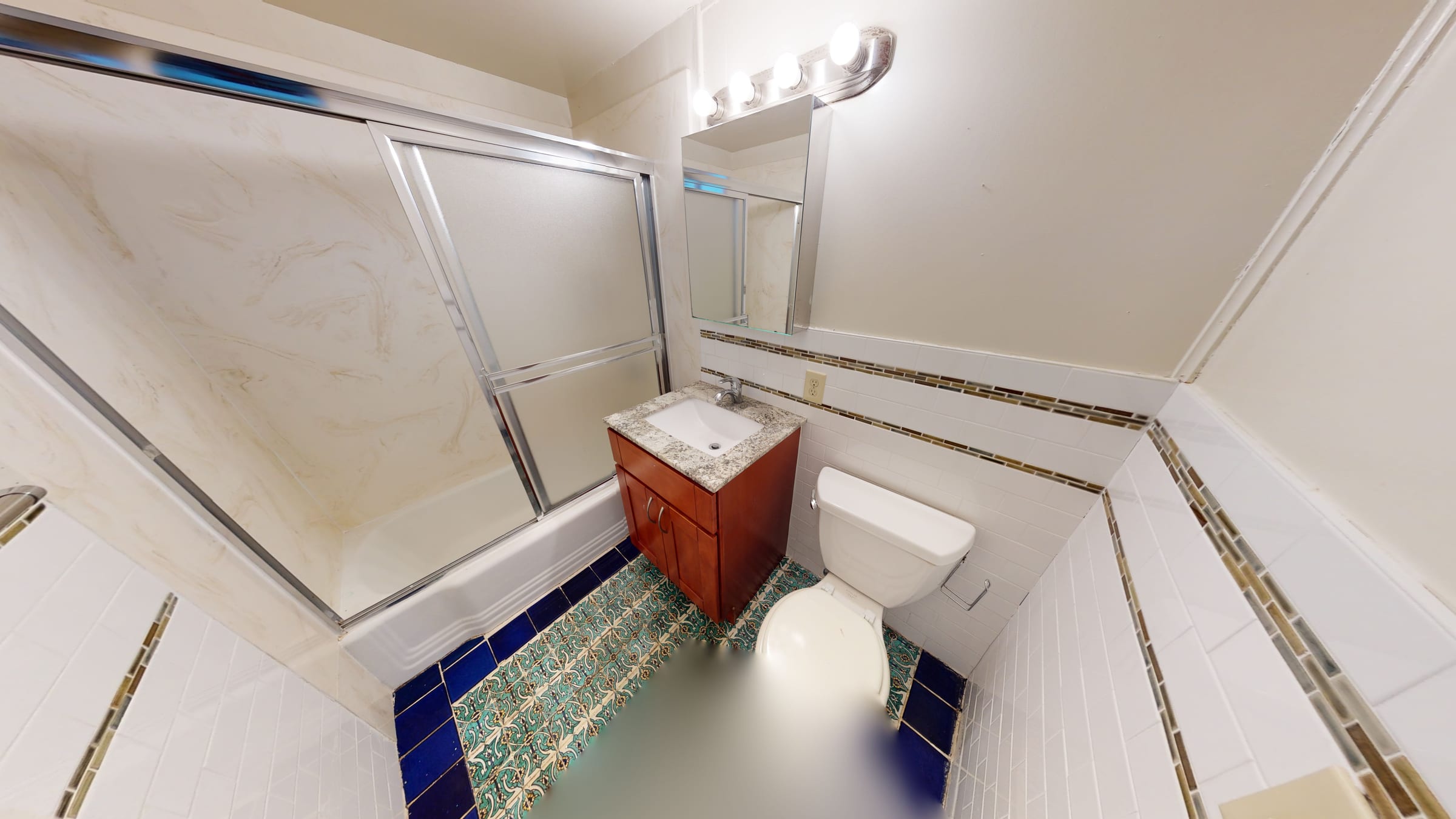 2555 Benvenue Ave #B — photo 7