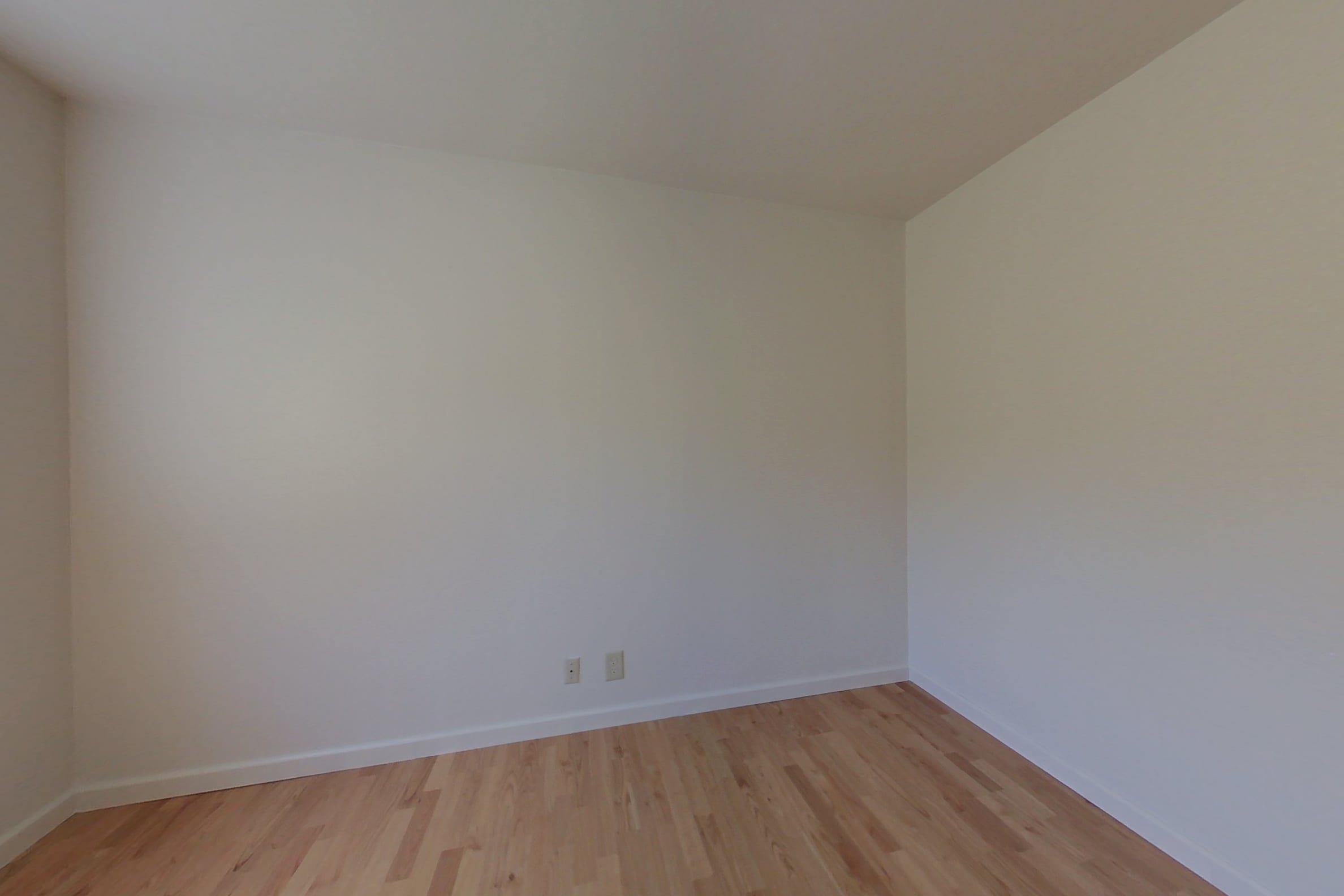 2610 Regent St. #104 — photo 9