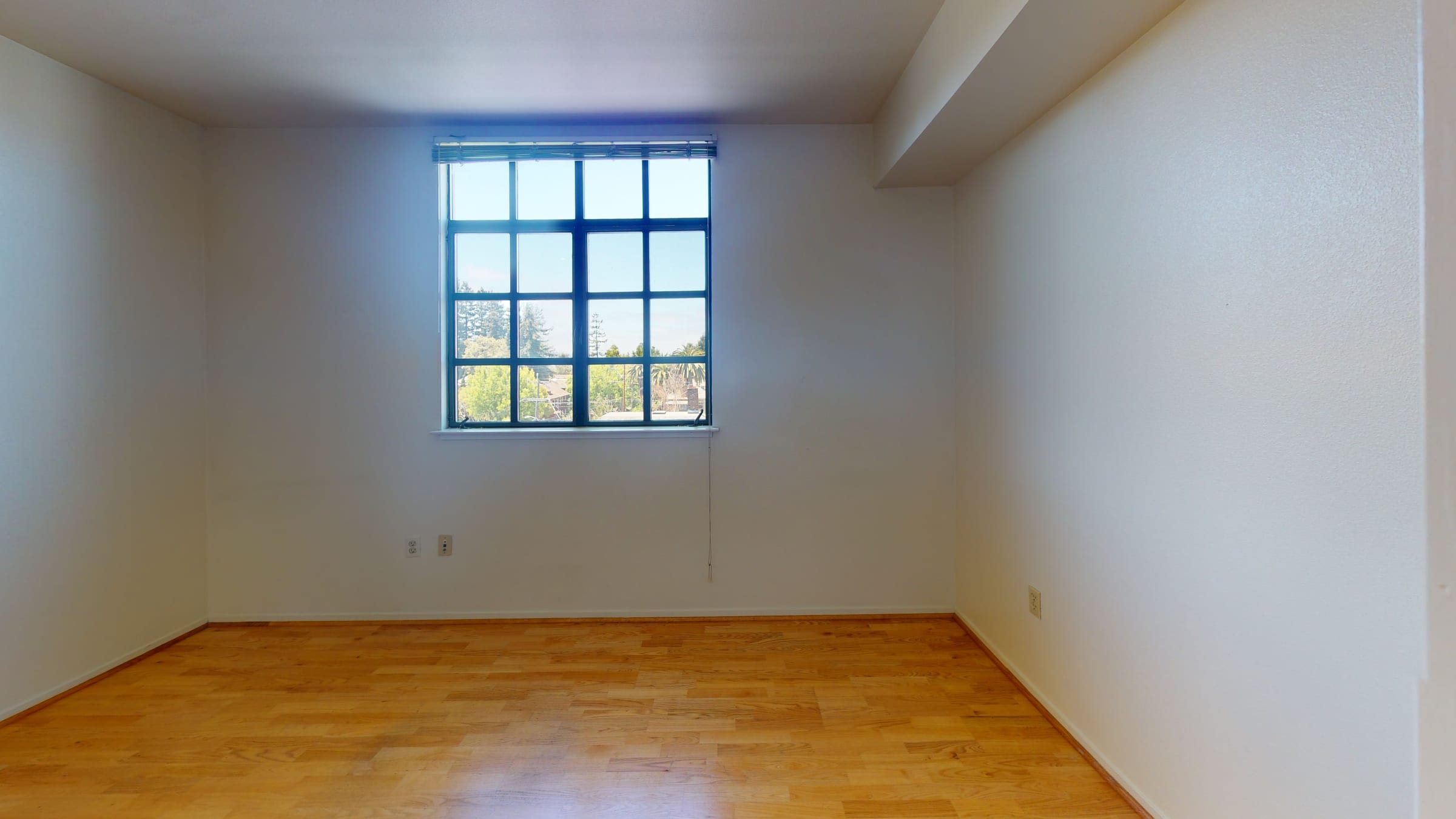 2616 Telegraph Ave #405 — photo 16