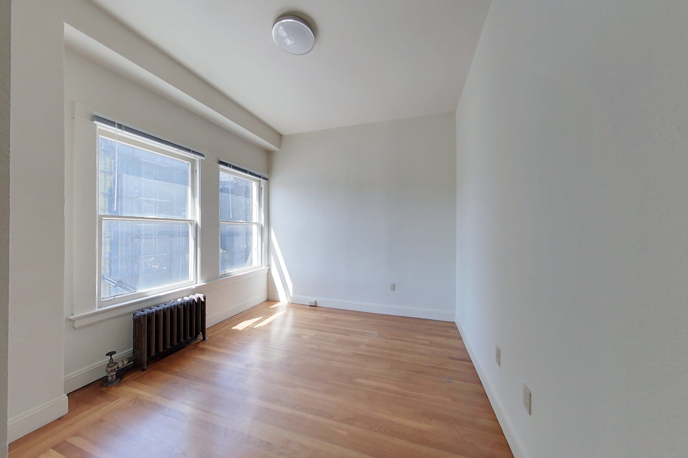 2322 Shattuck Ave #306 — photo 8