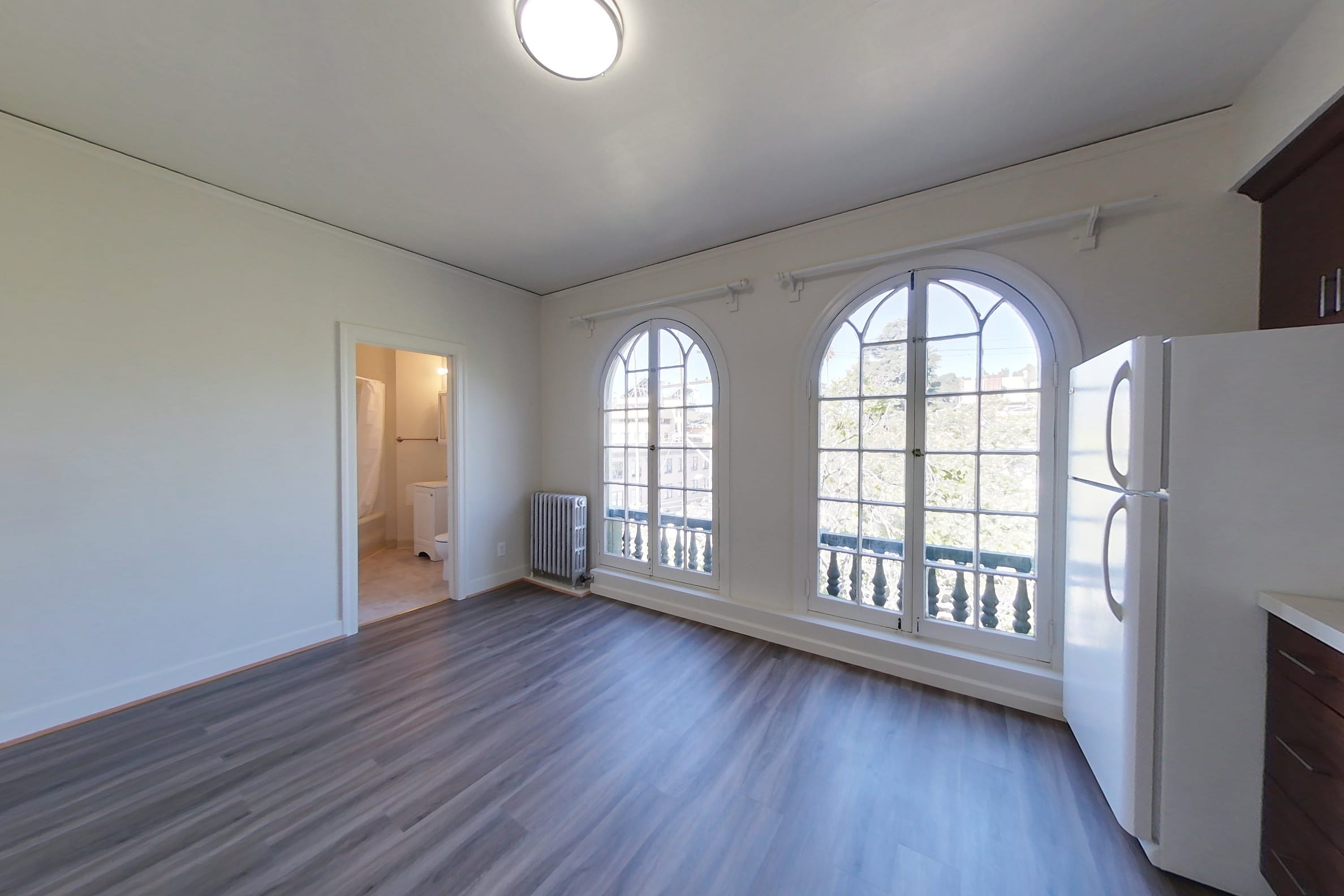 1799 Euclid Ave #29 — photo 3