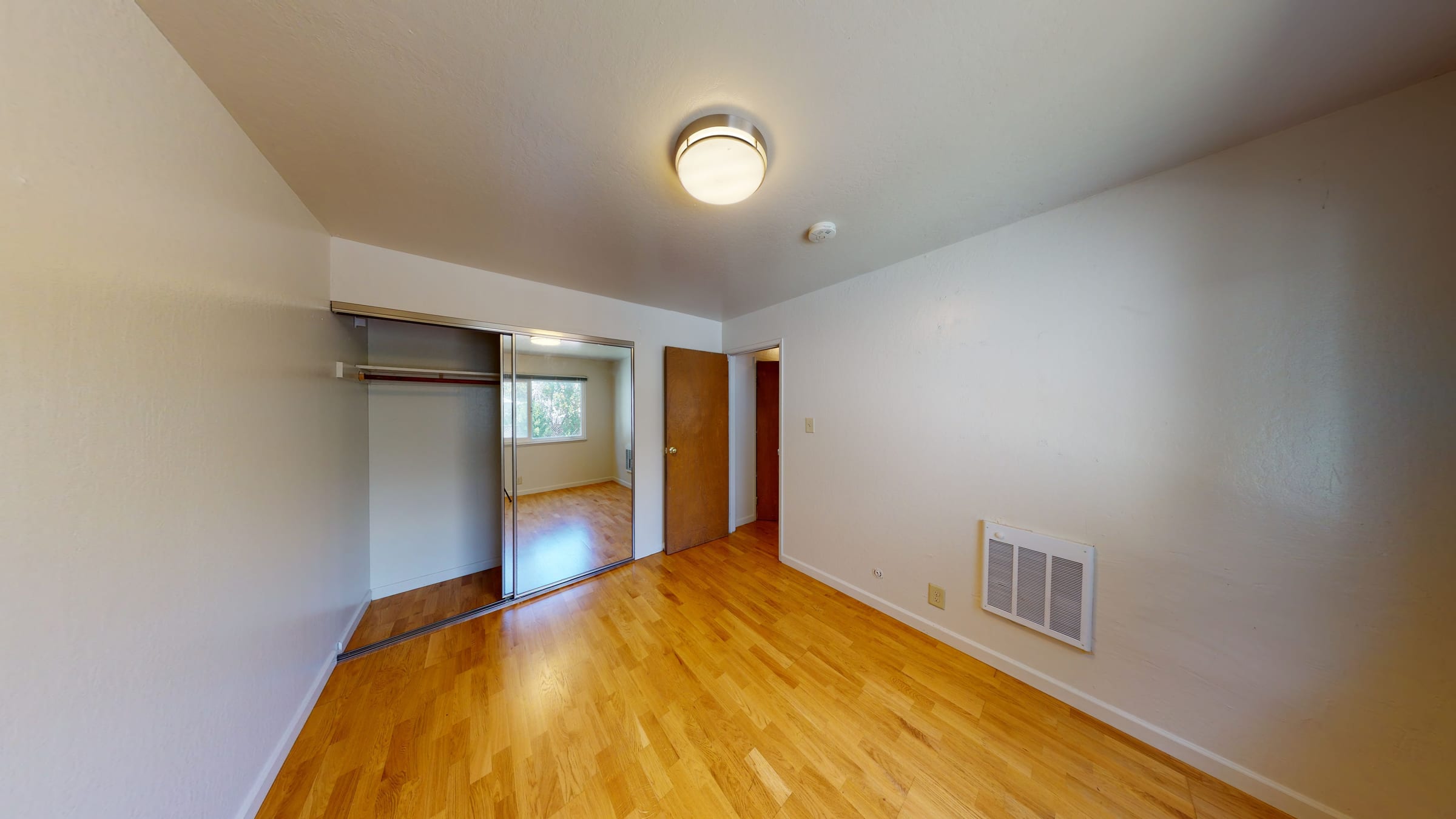 2540 Regent St #3 — photo 13