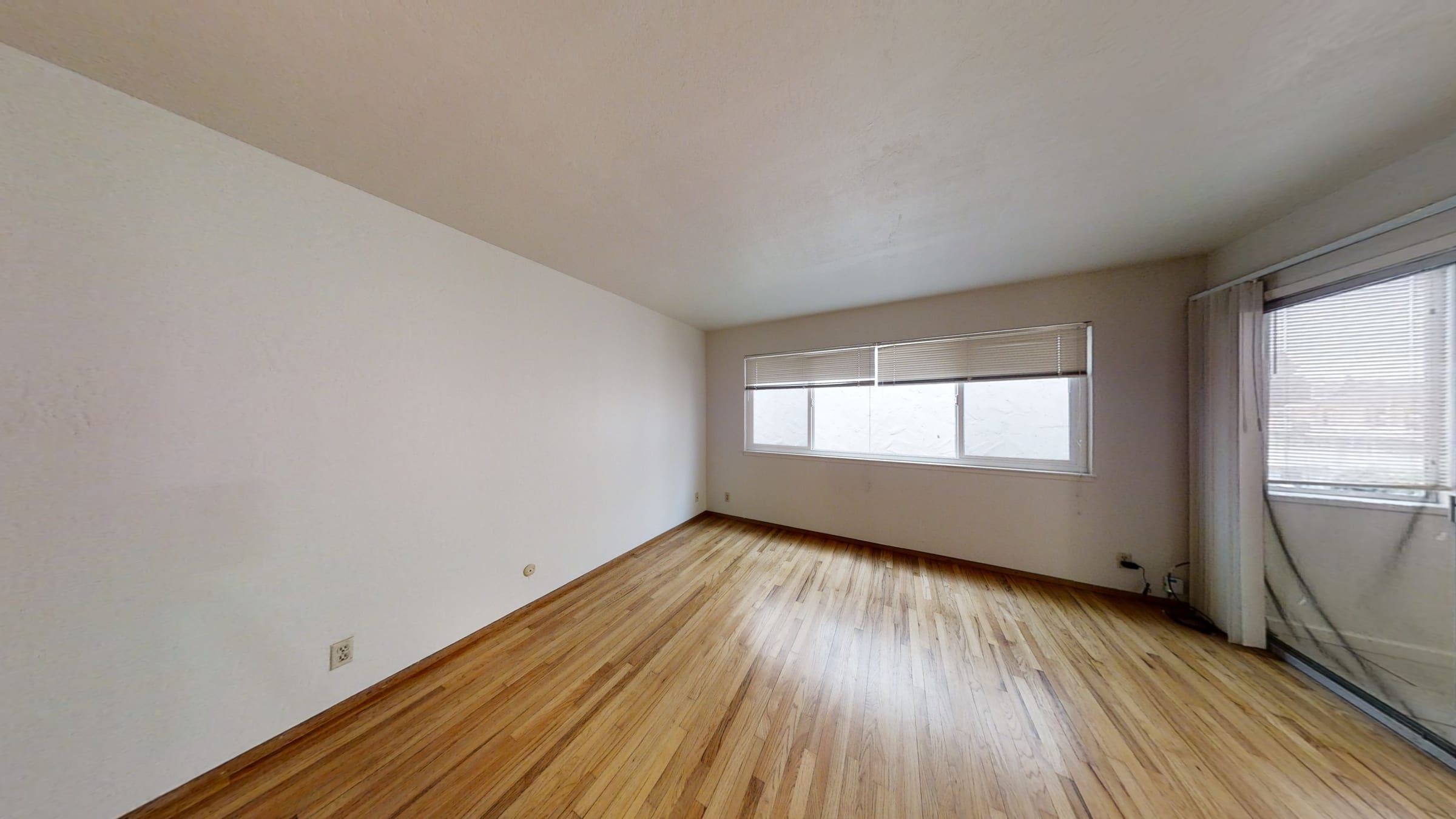 2028 Dwight Way #4C — photo 4