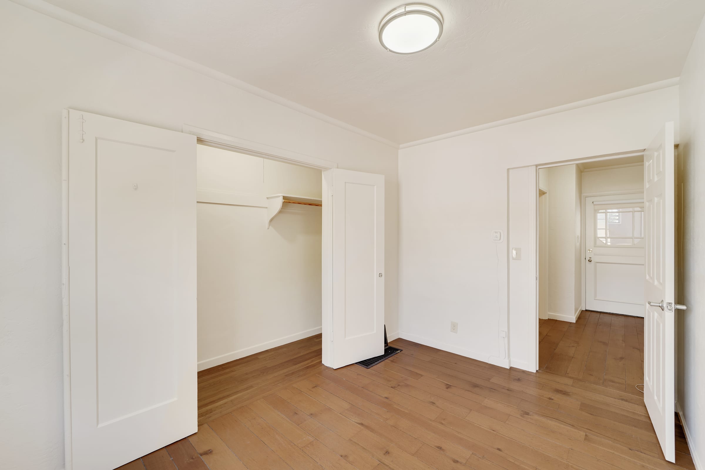 2412 Ellsworth St #14 — photo 8