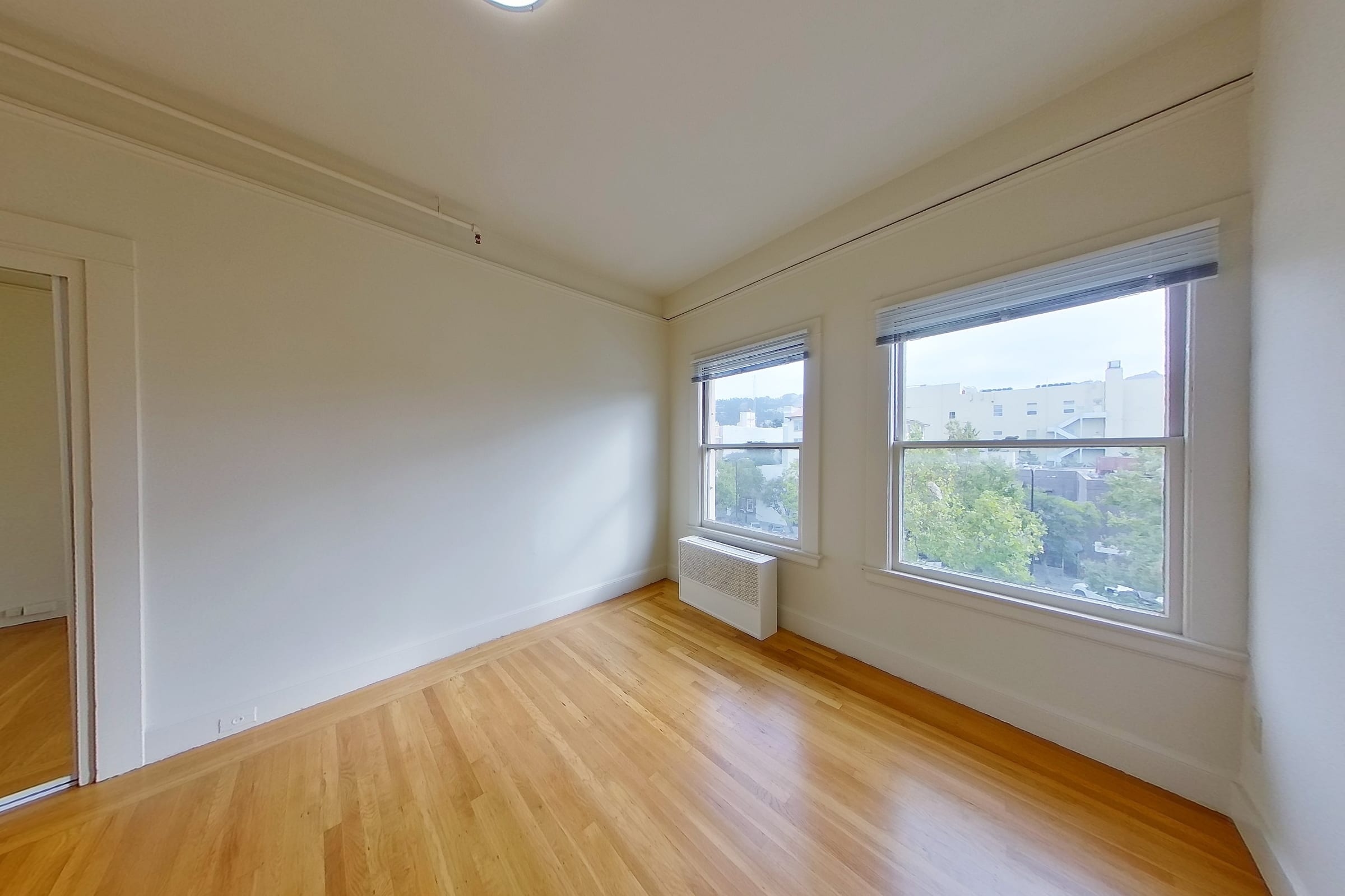 2322 Shattuck Ave #404 — photo 18