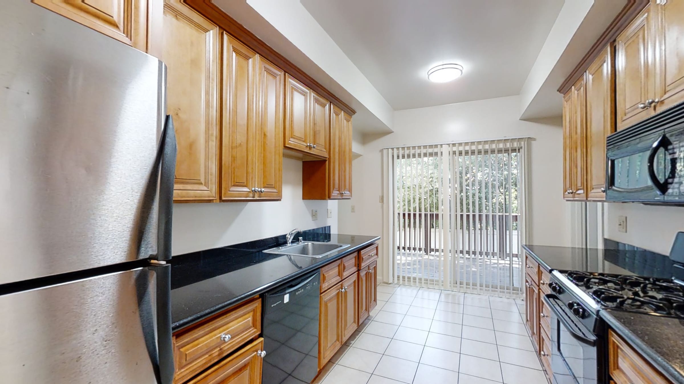 2817 Hillegass Ave — photo 3