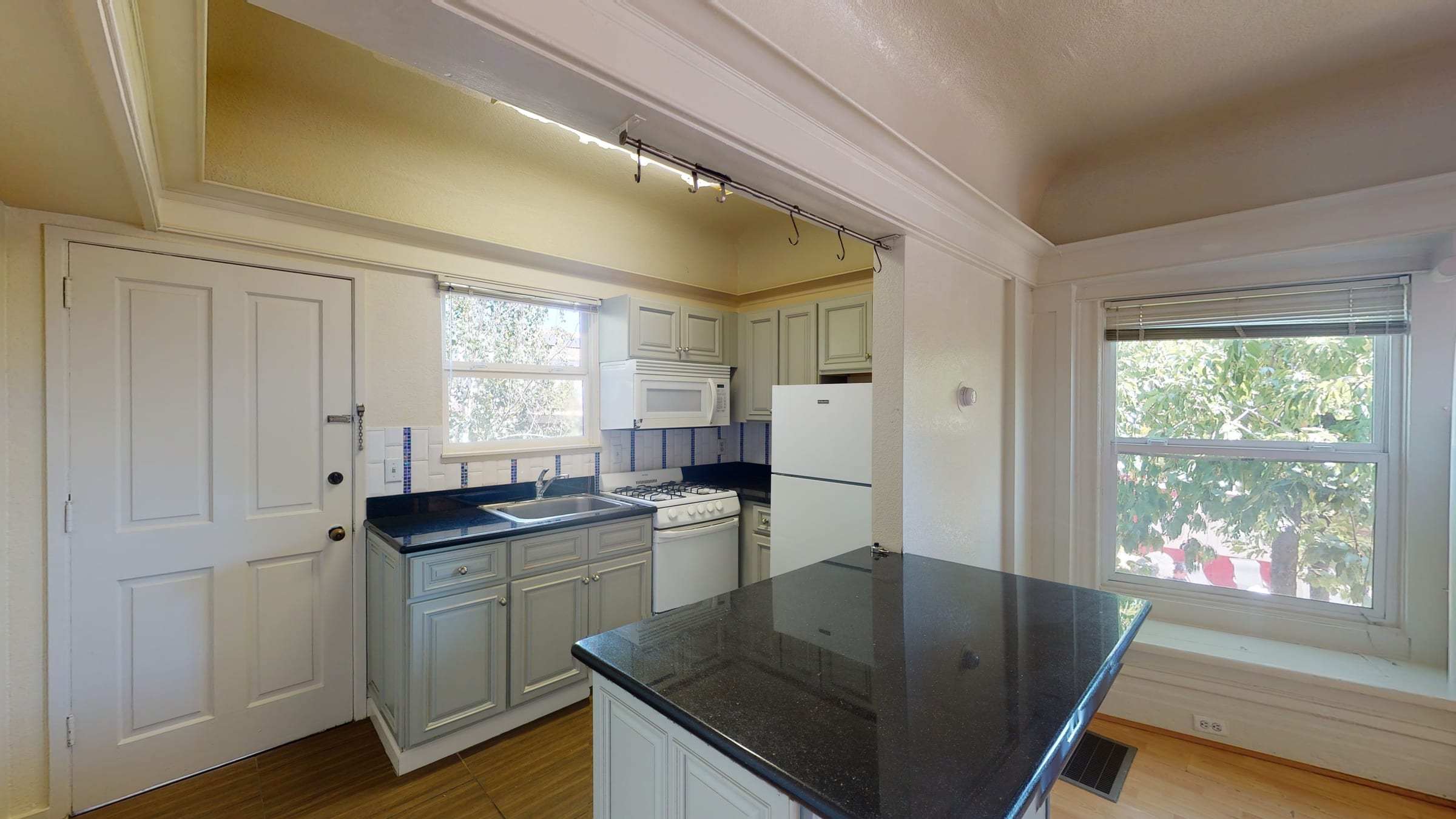 3019 Telegraph Ave #A — photo 8
