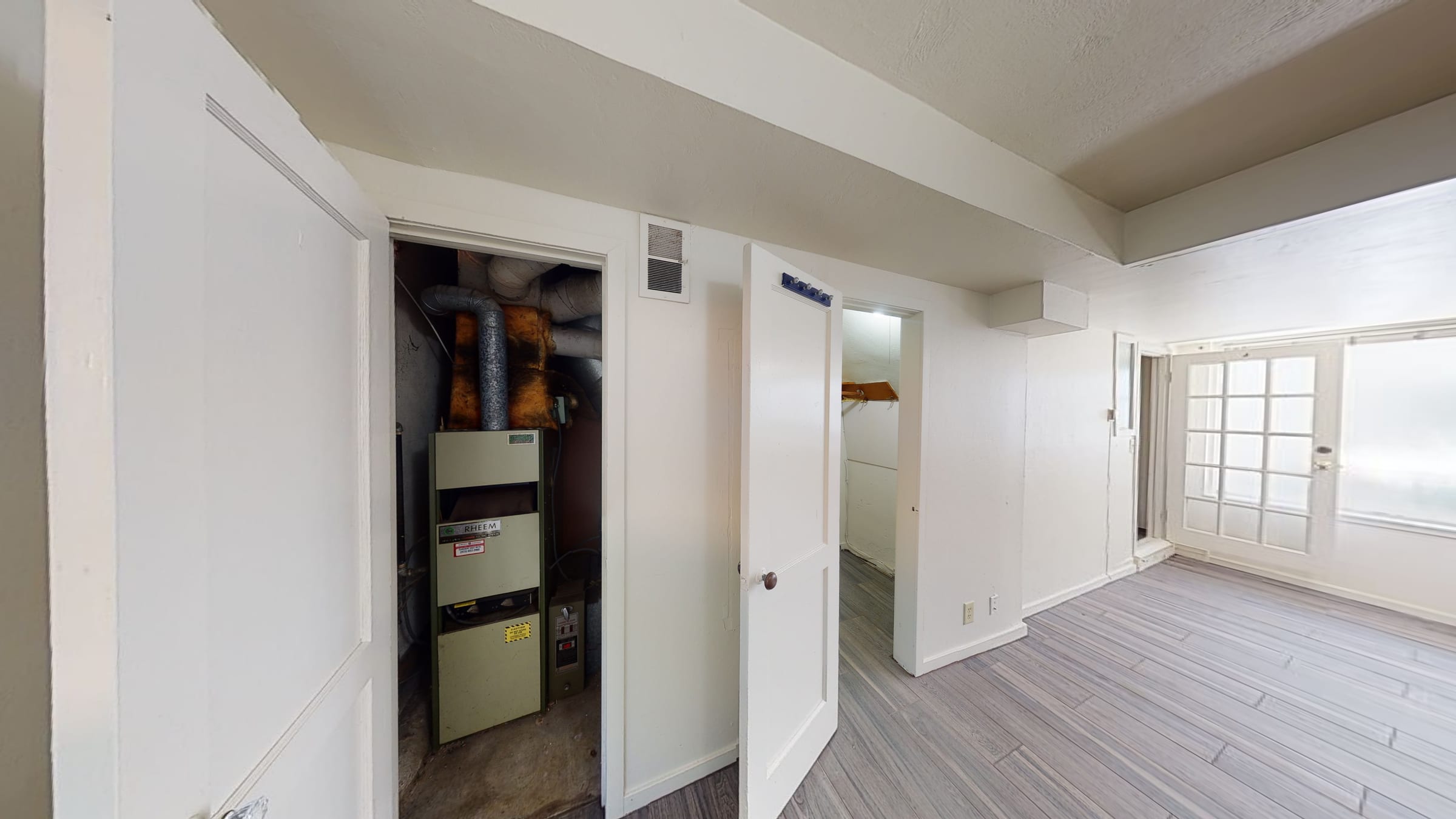 2817 College Ave. #9A — photo 6