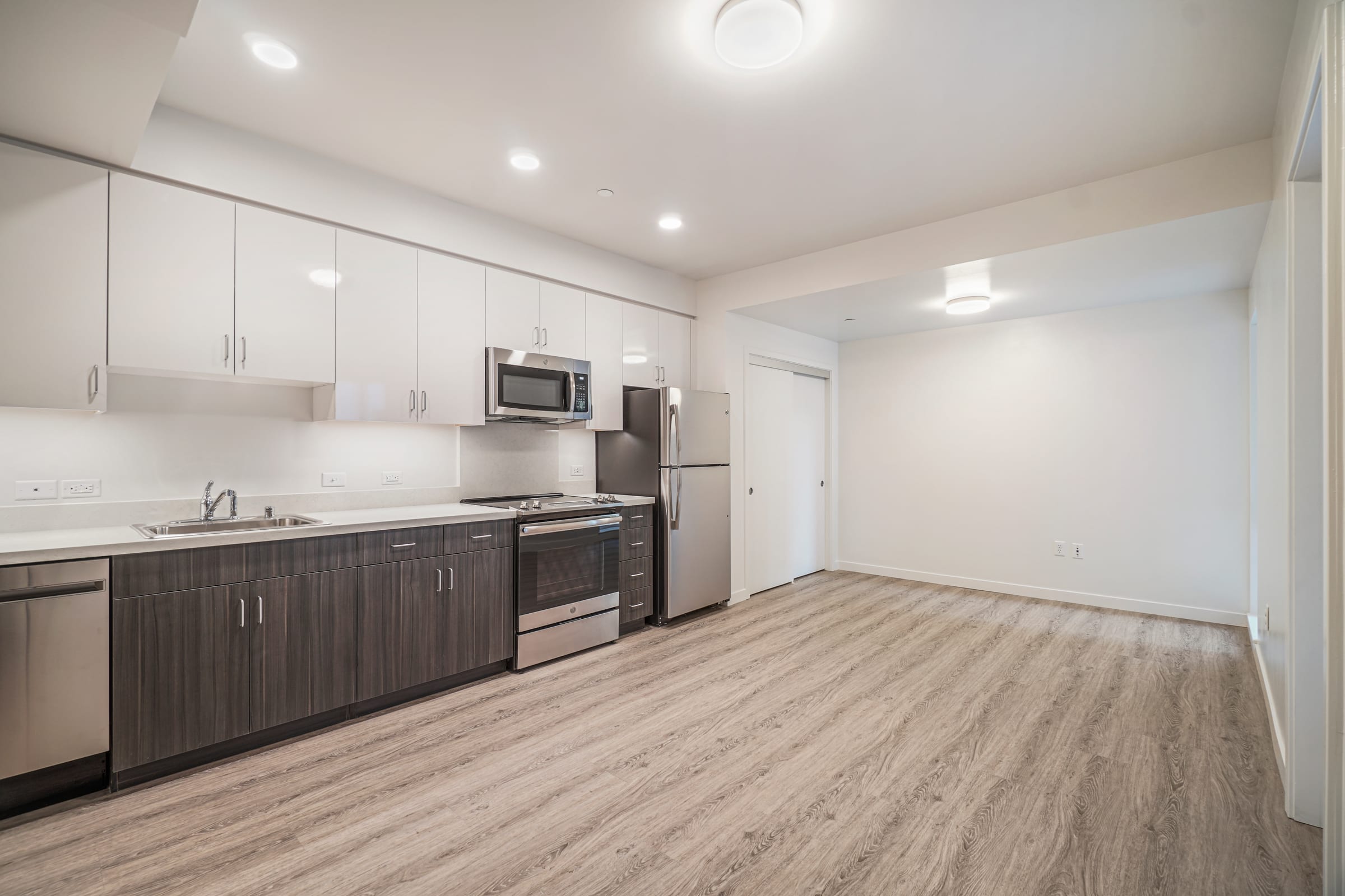 2124 Bancroft Way #209-A1 — photo 4