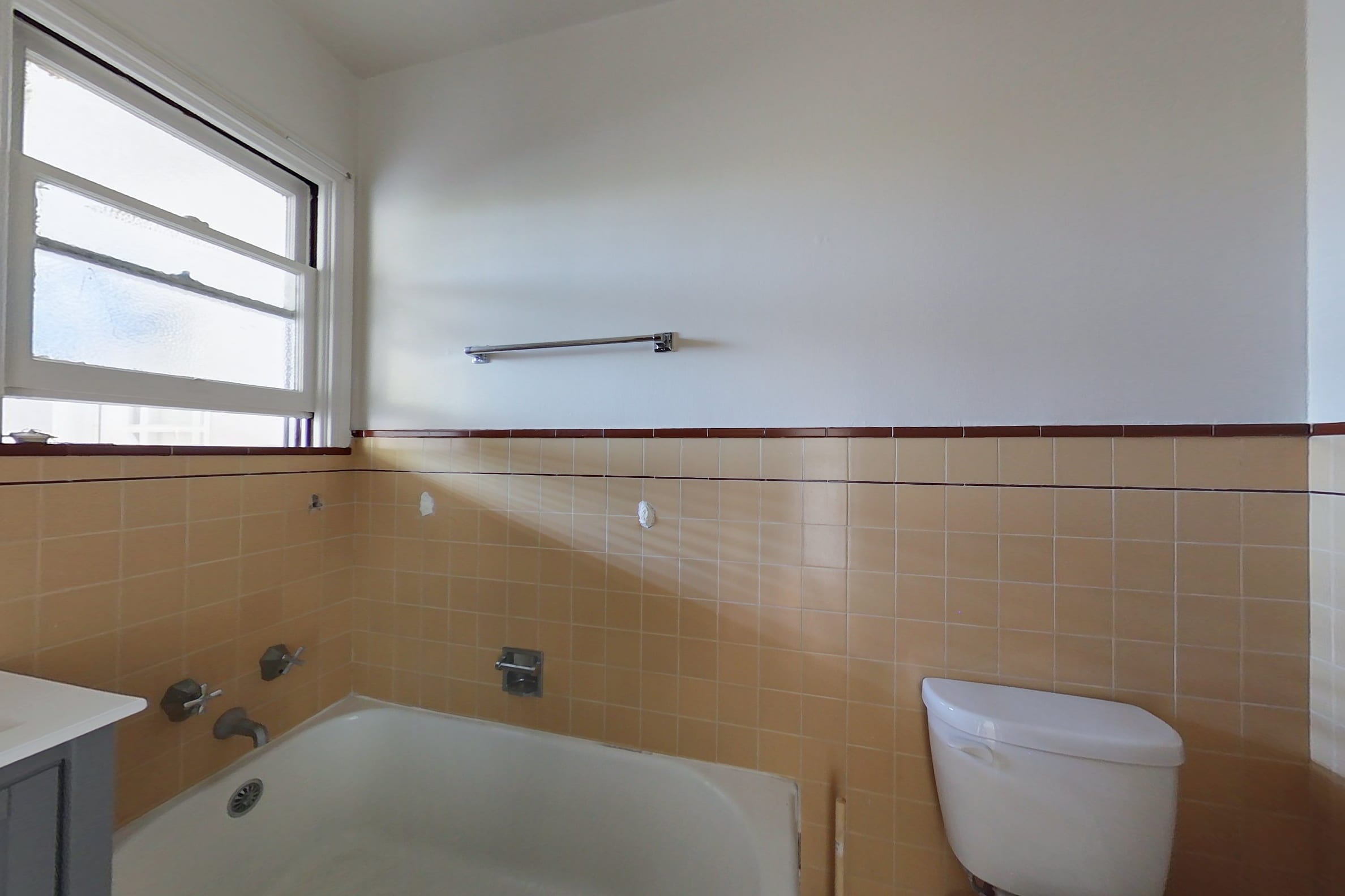 2412 Ellsworth St #12 — photo 2