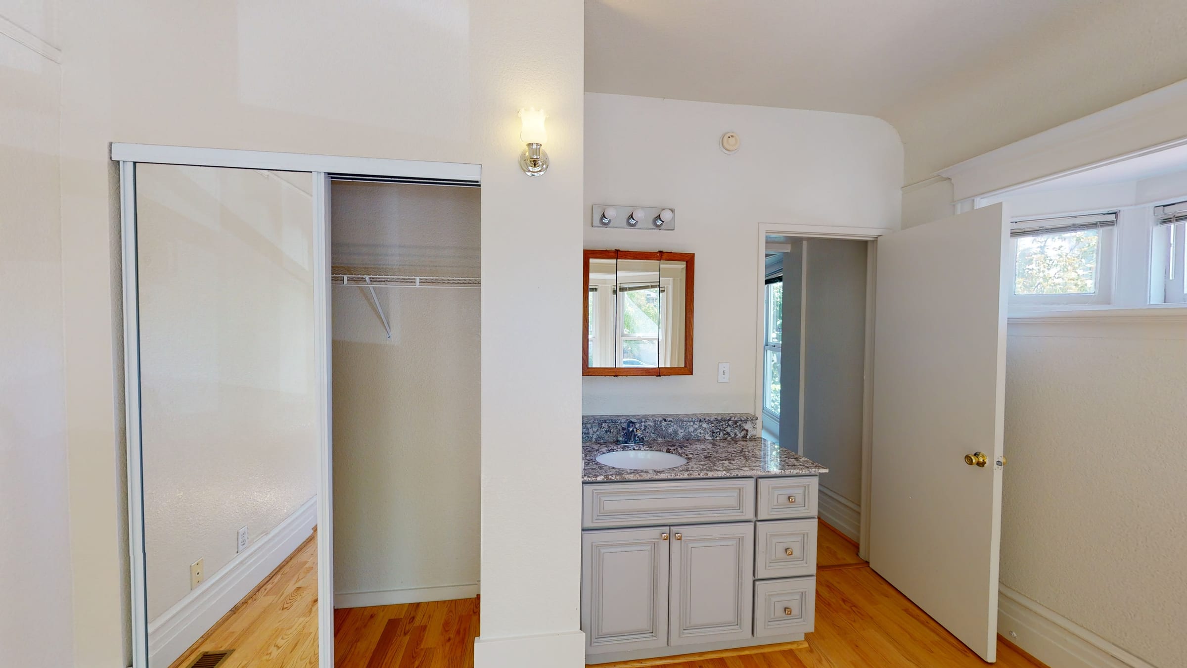 3019 Telegraph Ave #A — photo 11