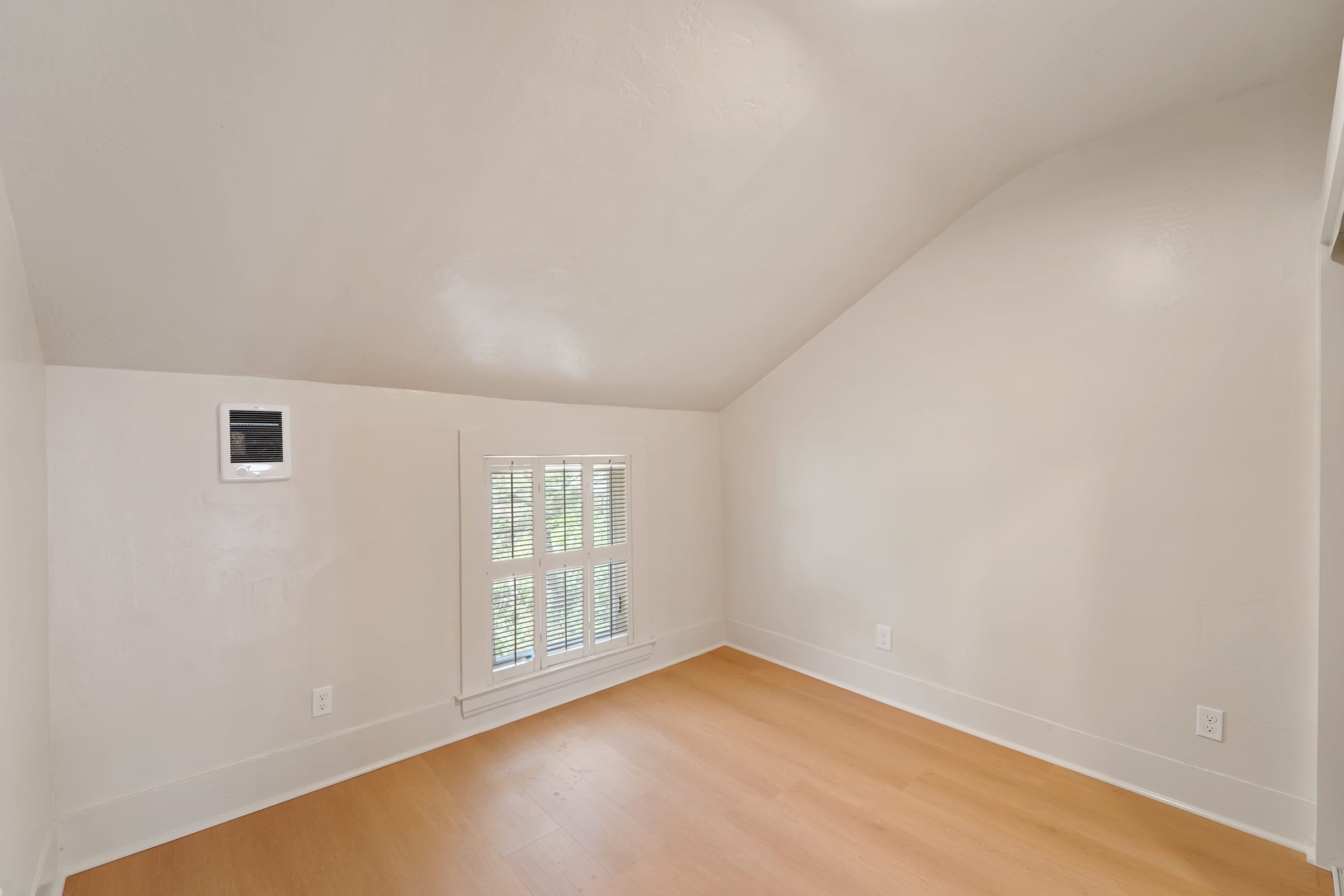 1432 Arch St #A — photo 40