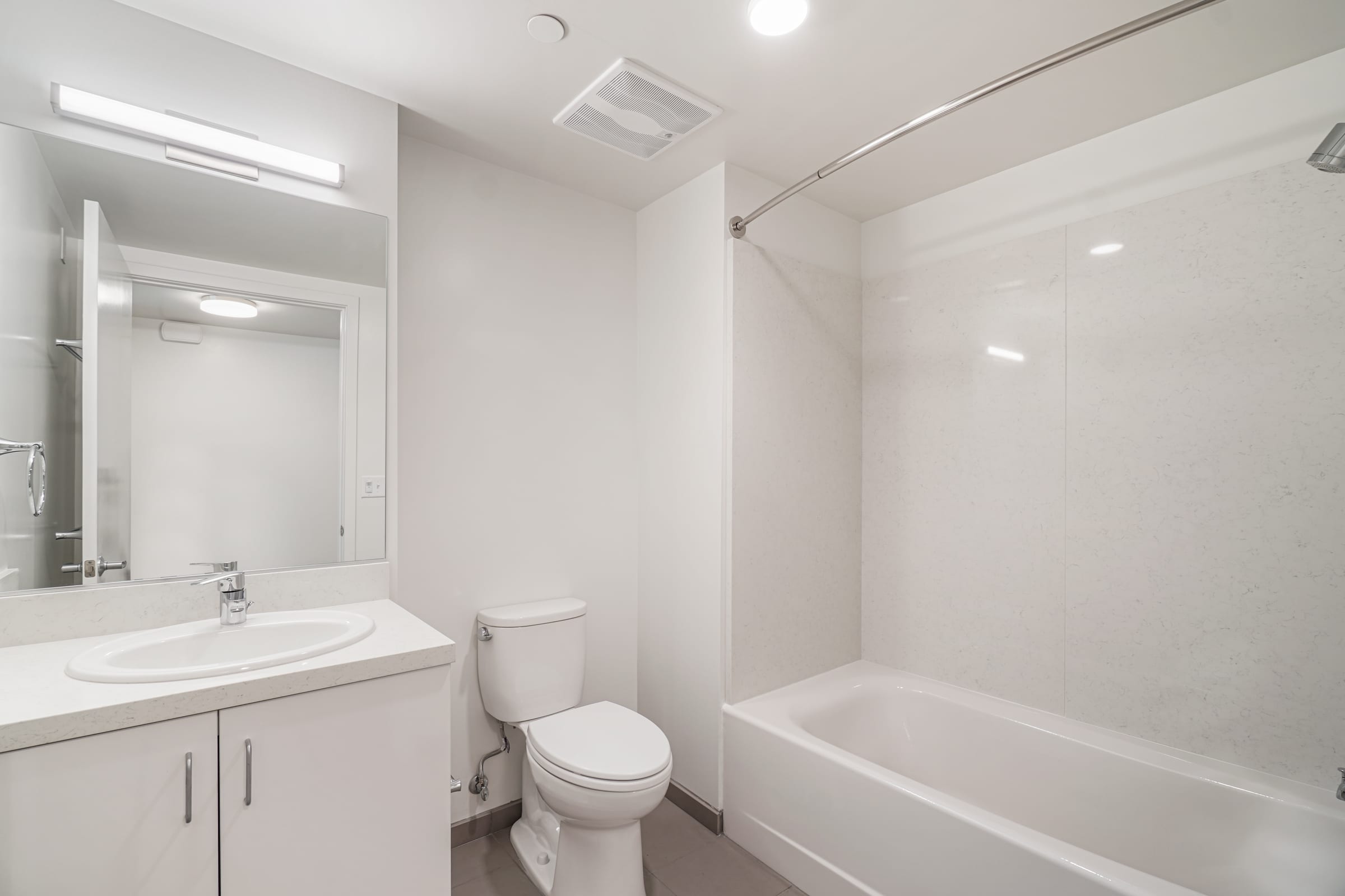 2124 Bancroft Way #203-B3 — photo 4