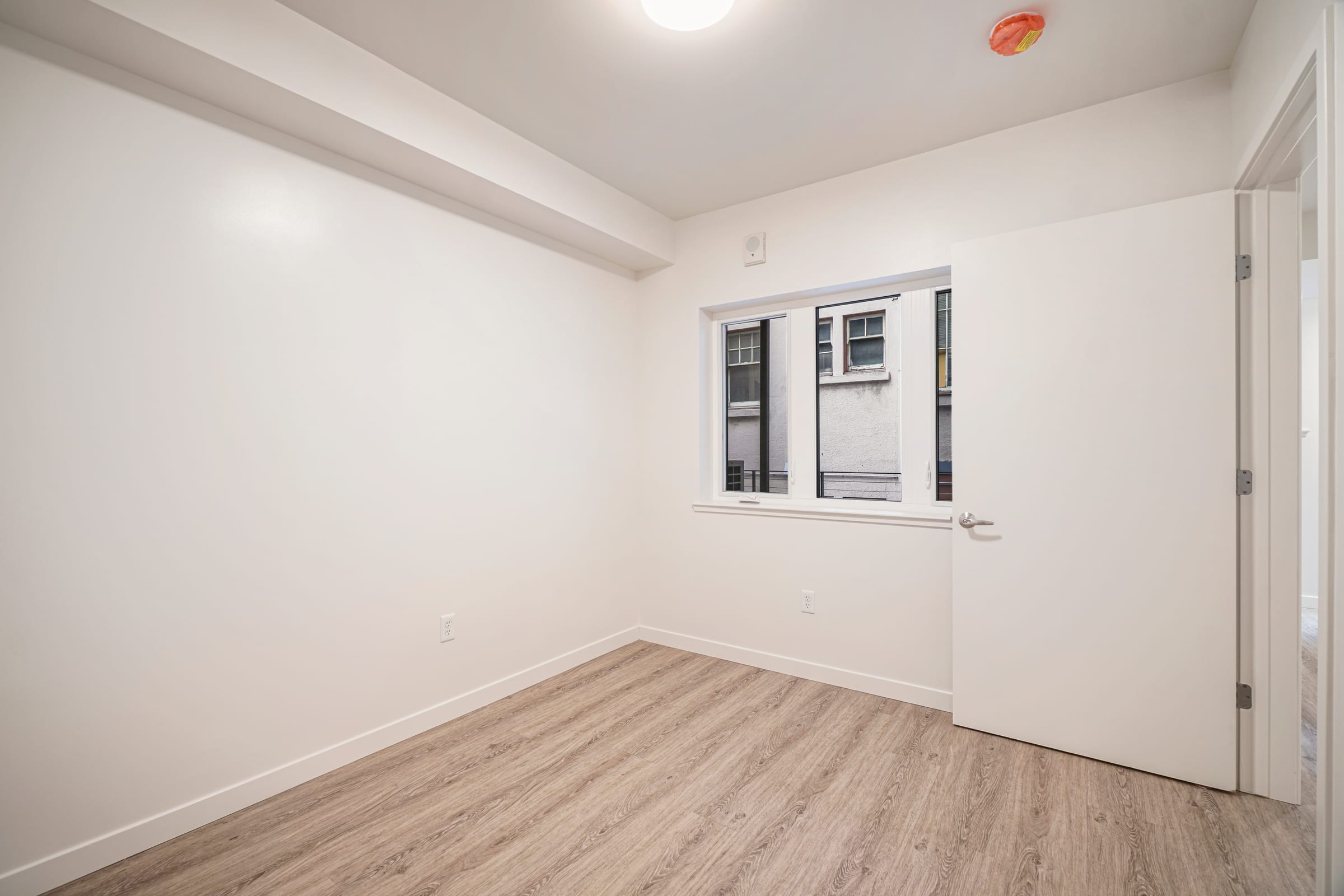 2124 Bancroft Way #202-B1 — photo 8