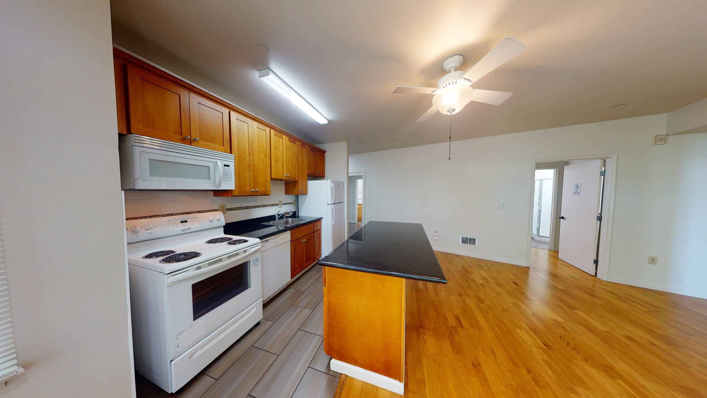 2616 Telegraph Ave #307 — photo 10