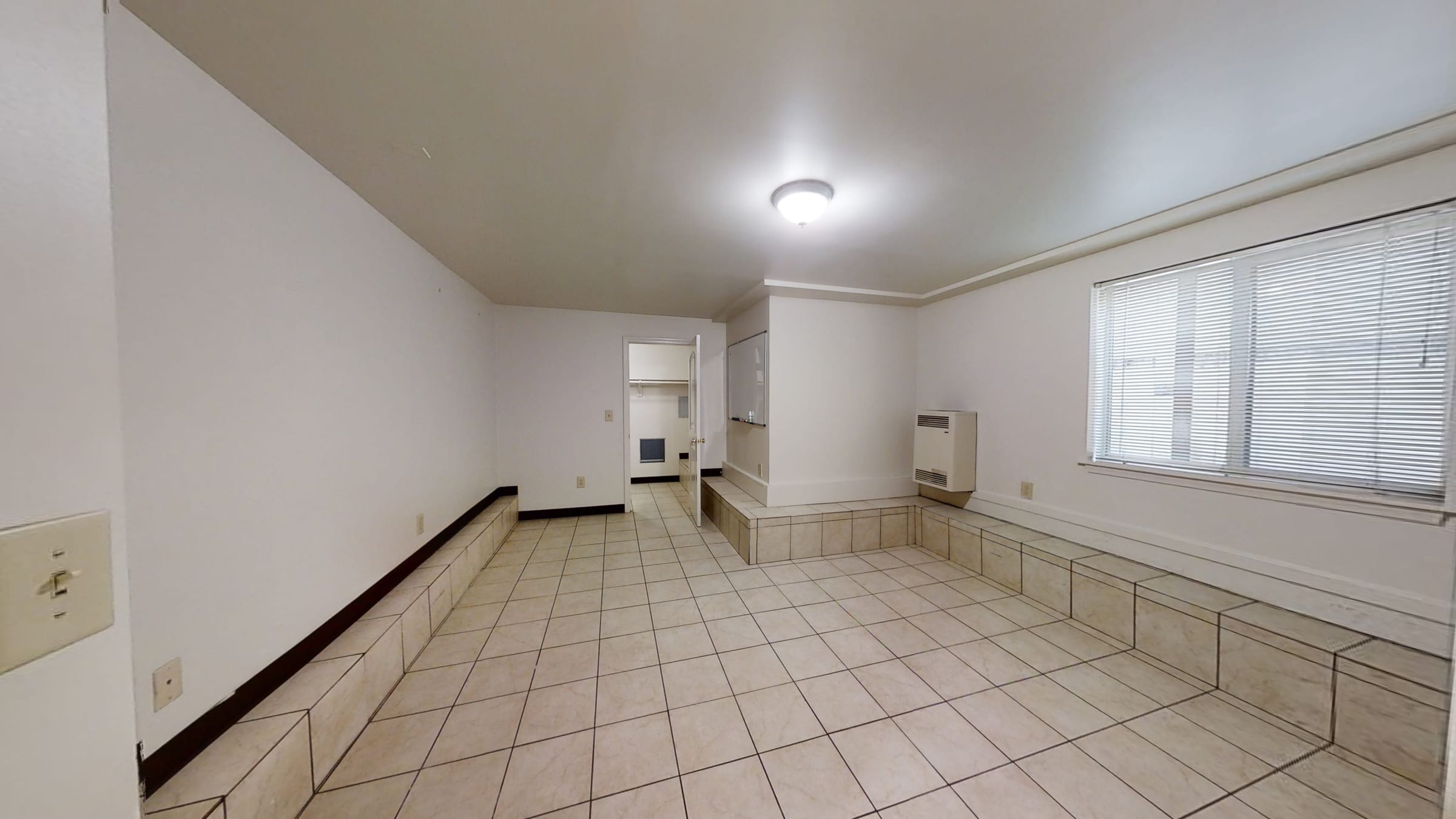 2817 Hillegass Ave — photo 22