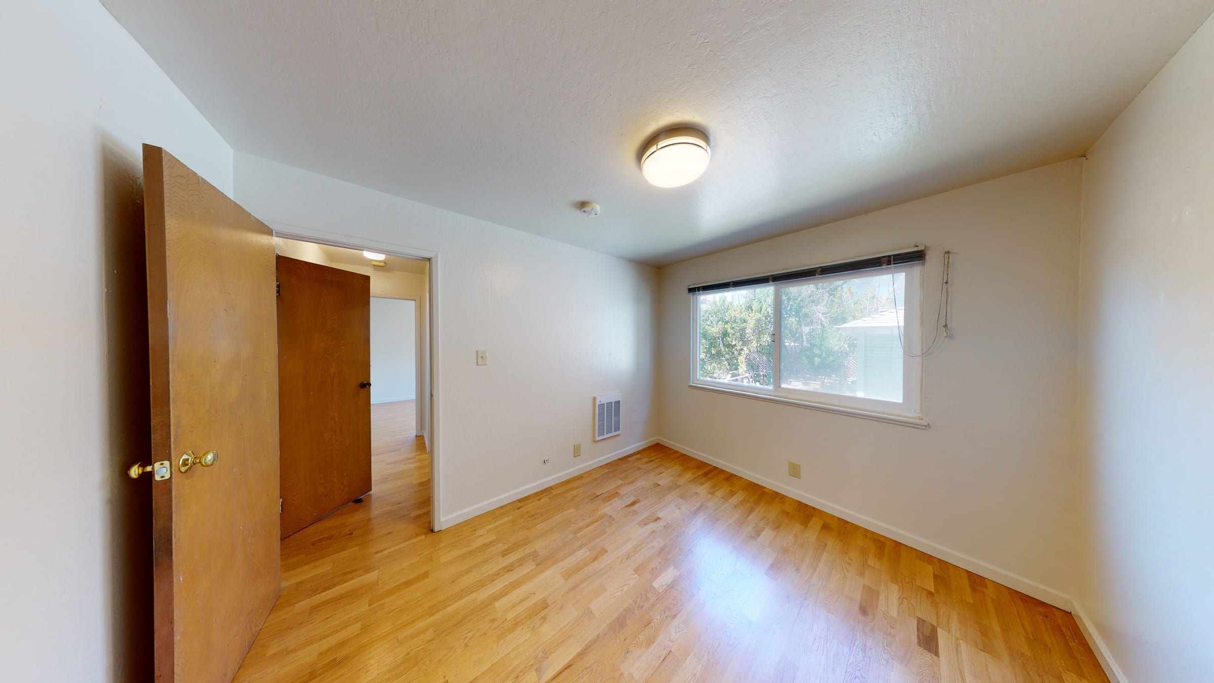 2540 Regent St #3 — photo 15