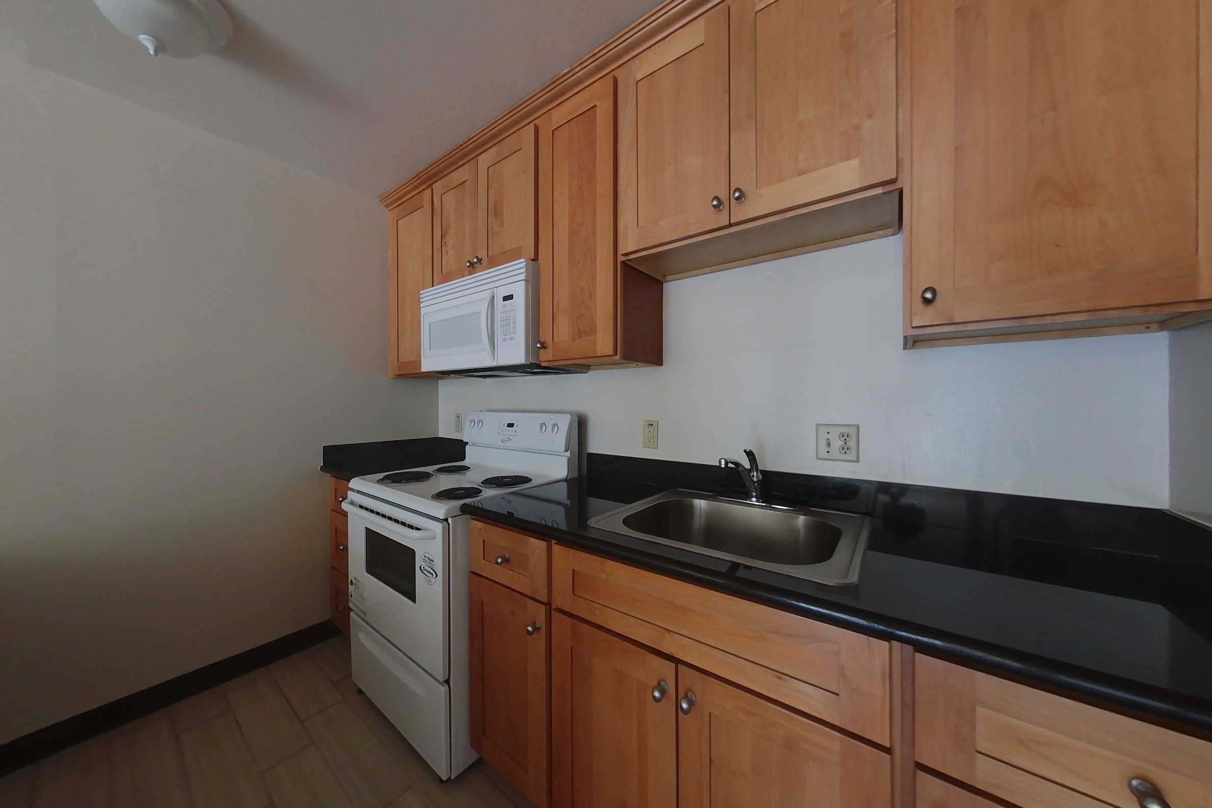 2020 Bancroft Way #220 — photo 7