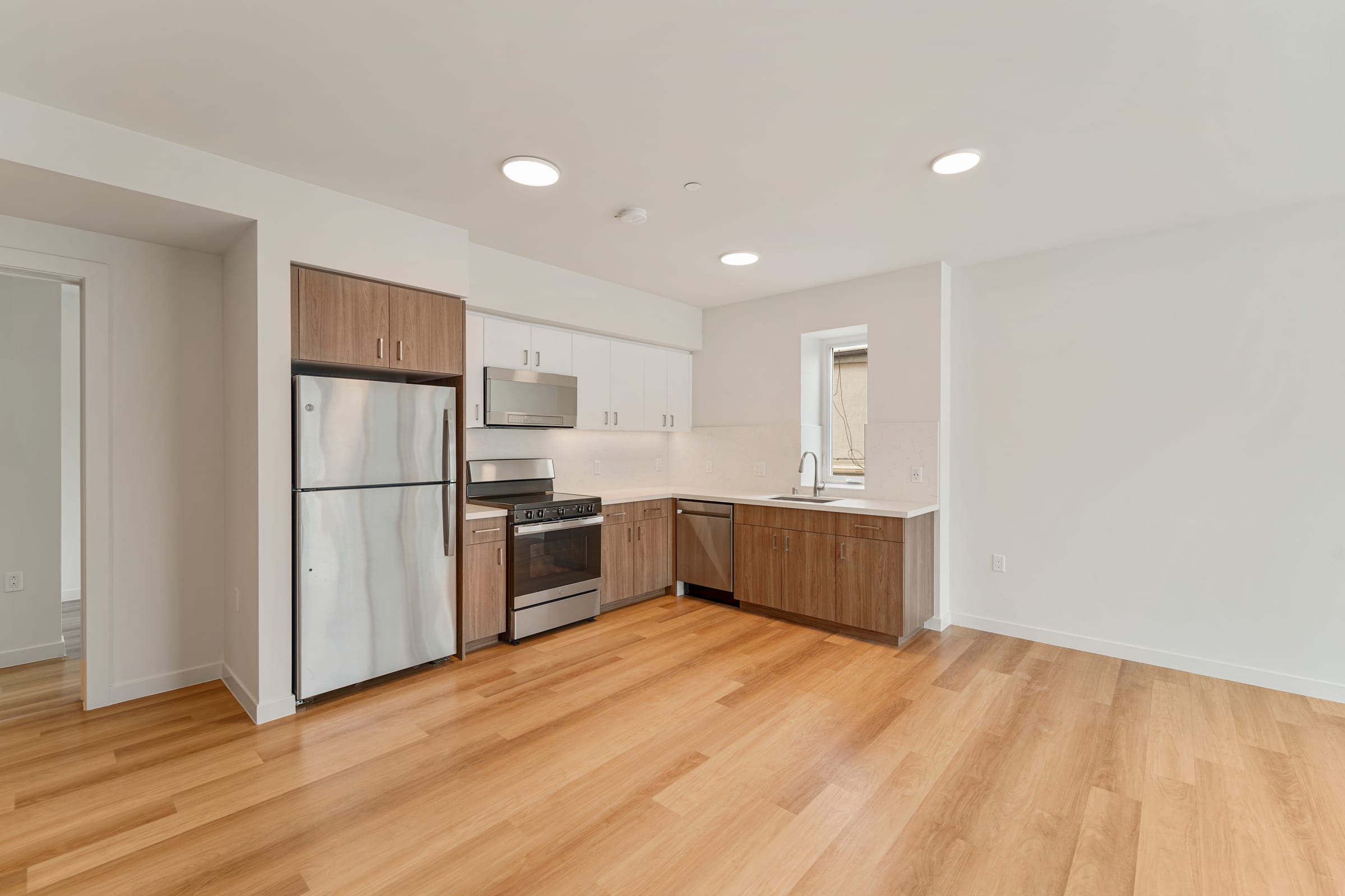 2028 Bancroft Way #407 — photo 2