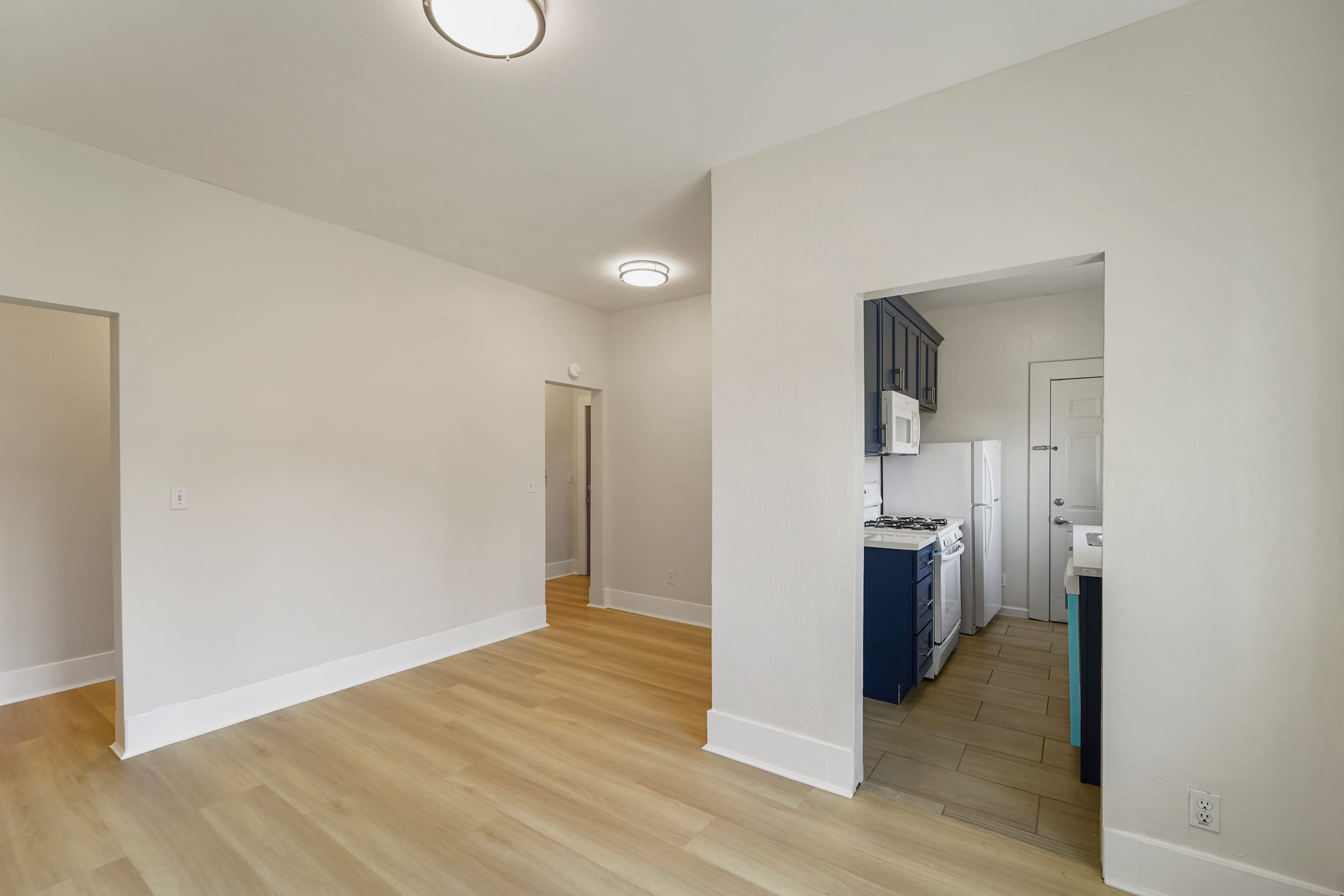 2620 Hillegass Ave #8 — photo 4