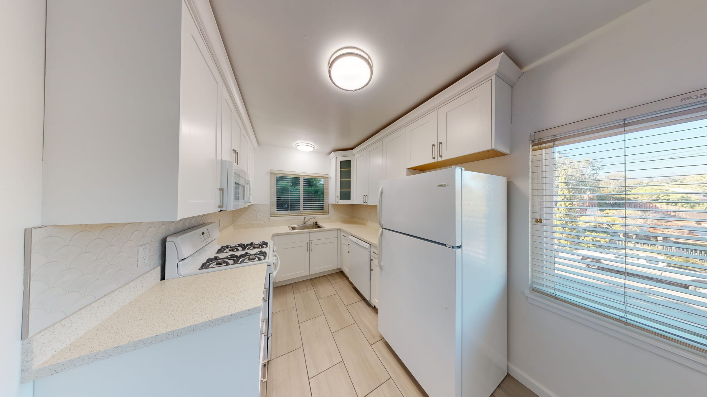 739 Jean St. #D — photo 2