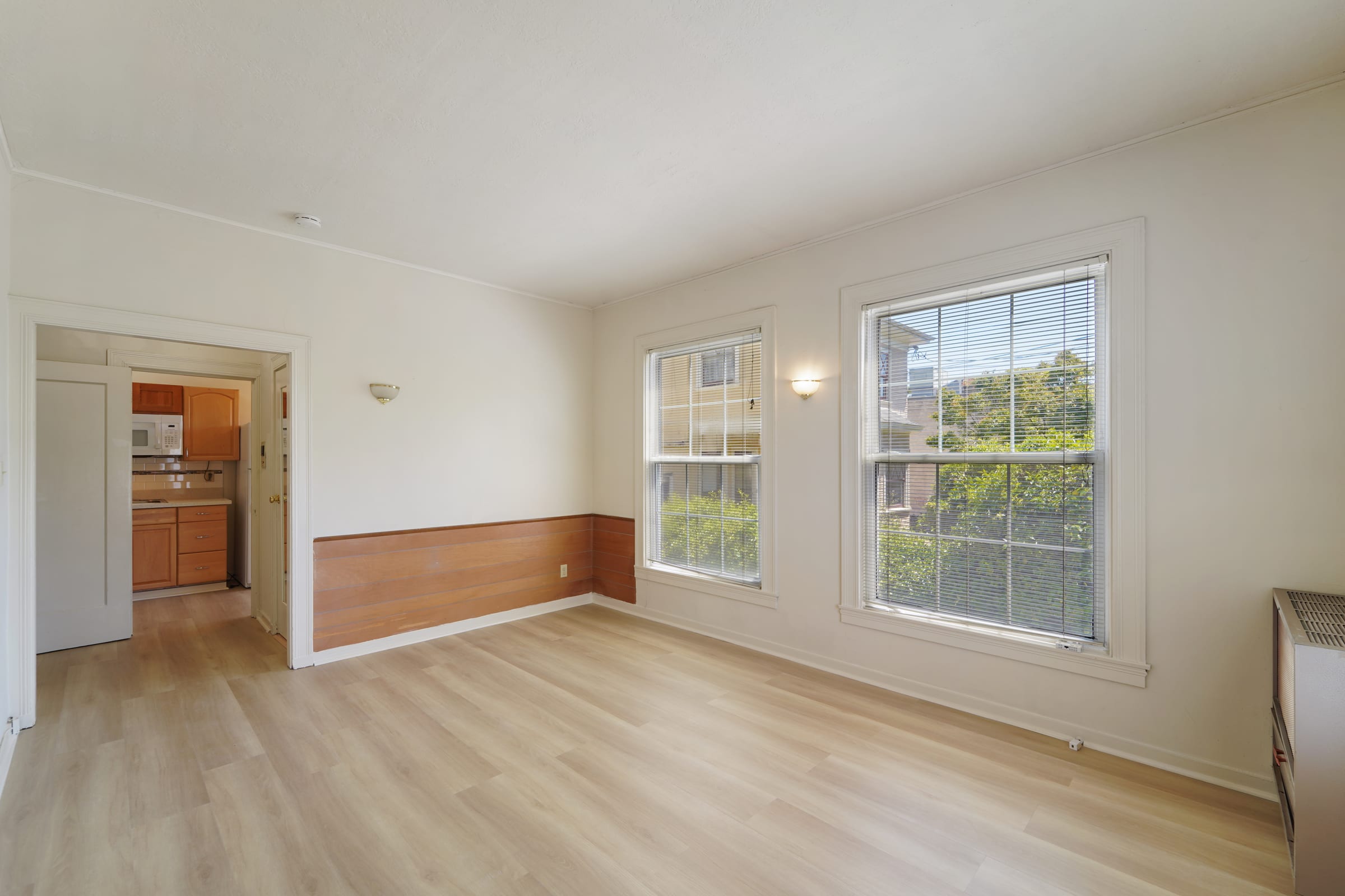 2817 College Ave #1 — photo 2