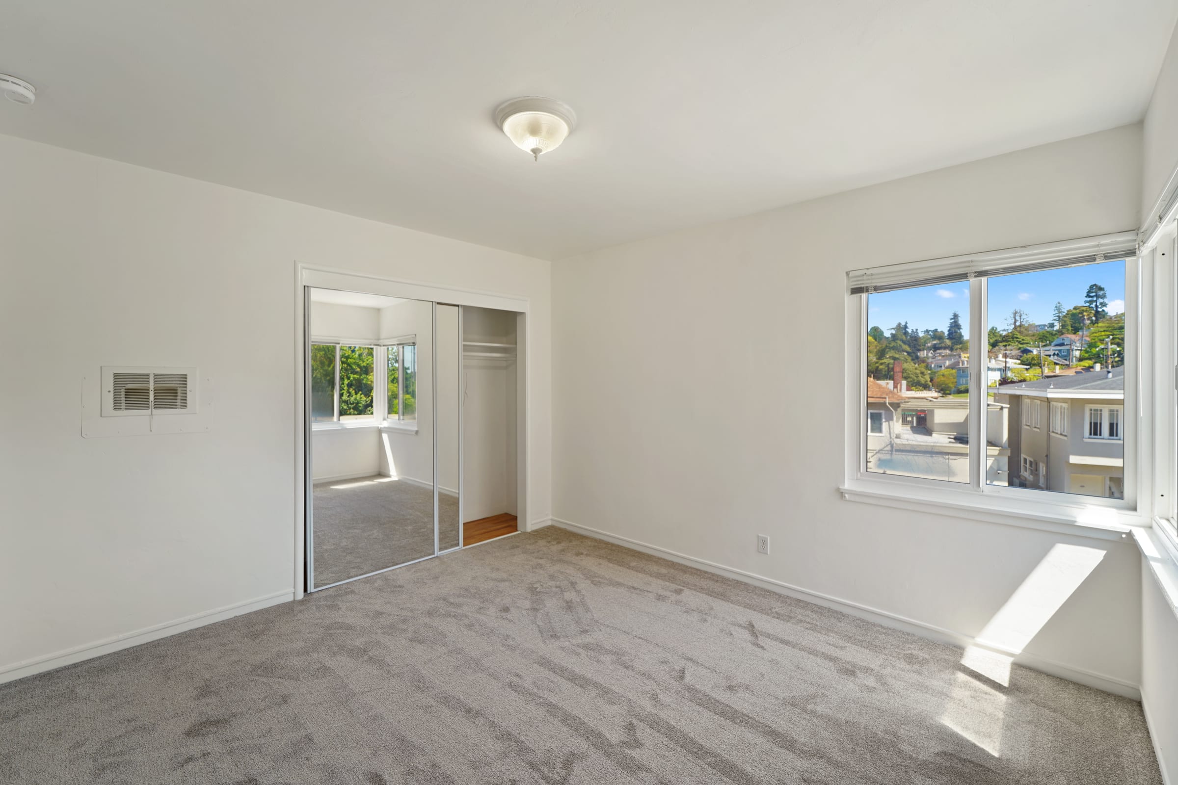 739 Jean st #C — photo 11