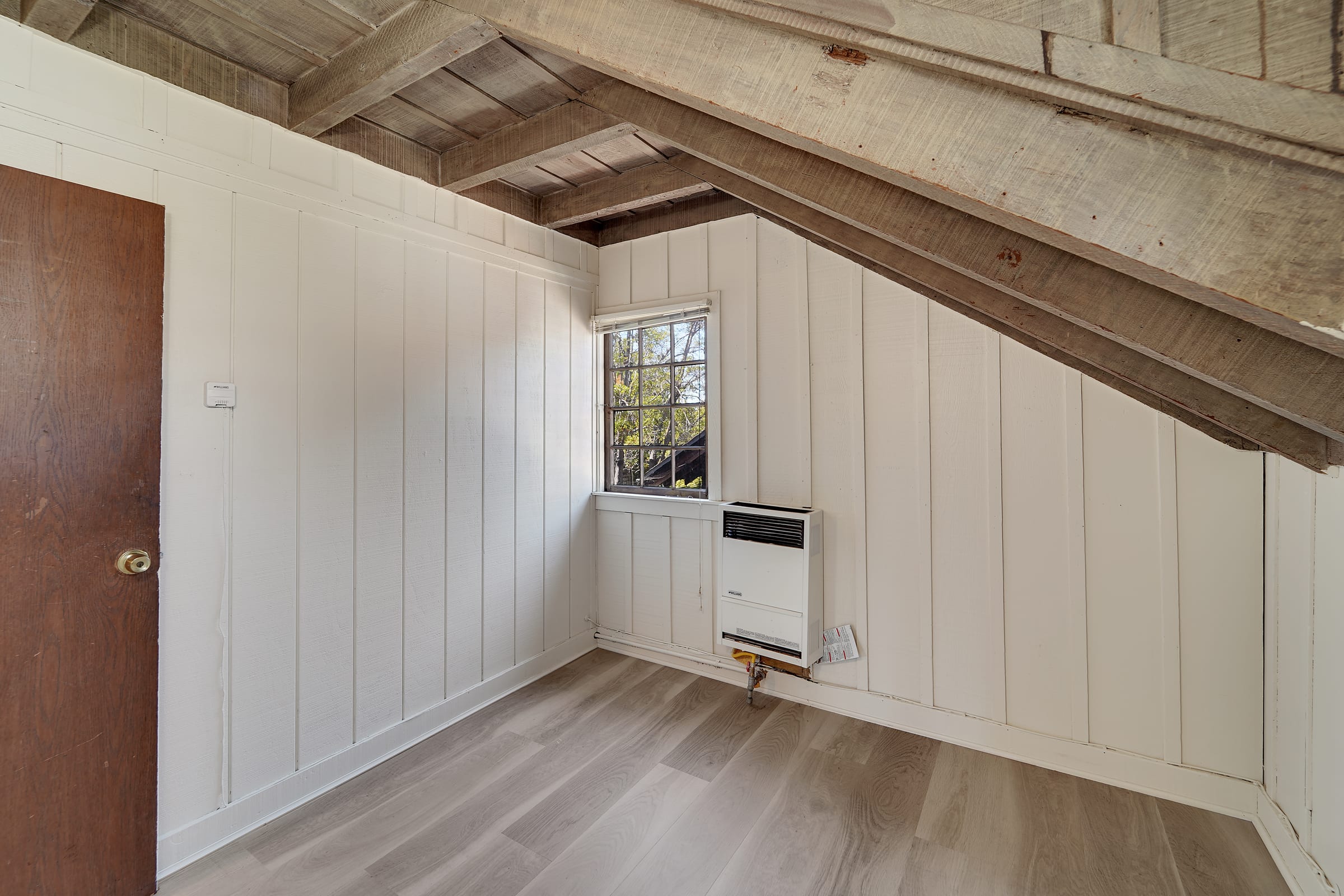 2551 Benvenue Ave #A — photo 15