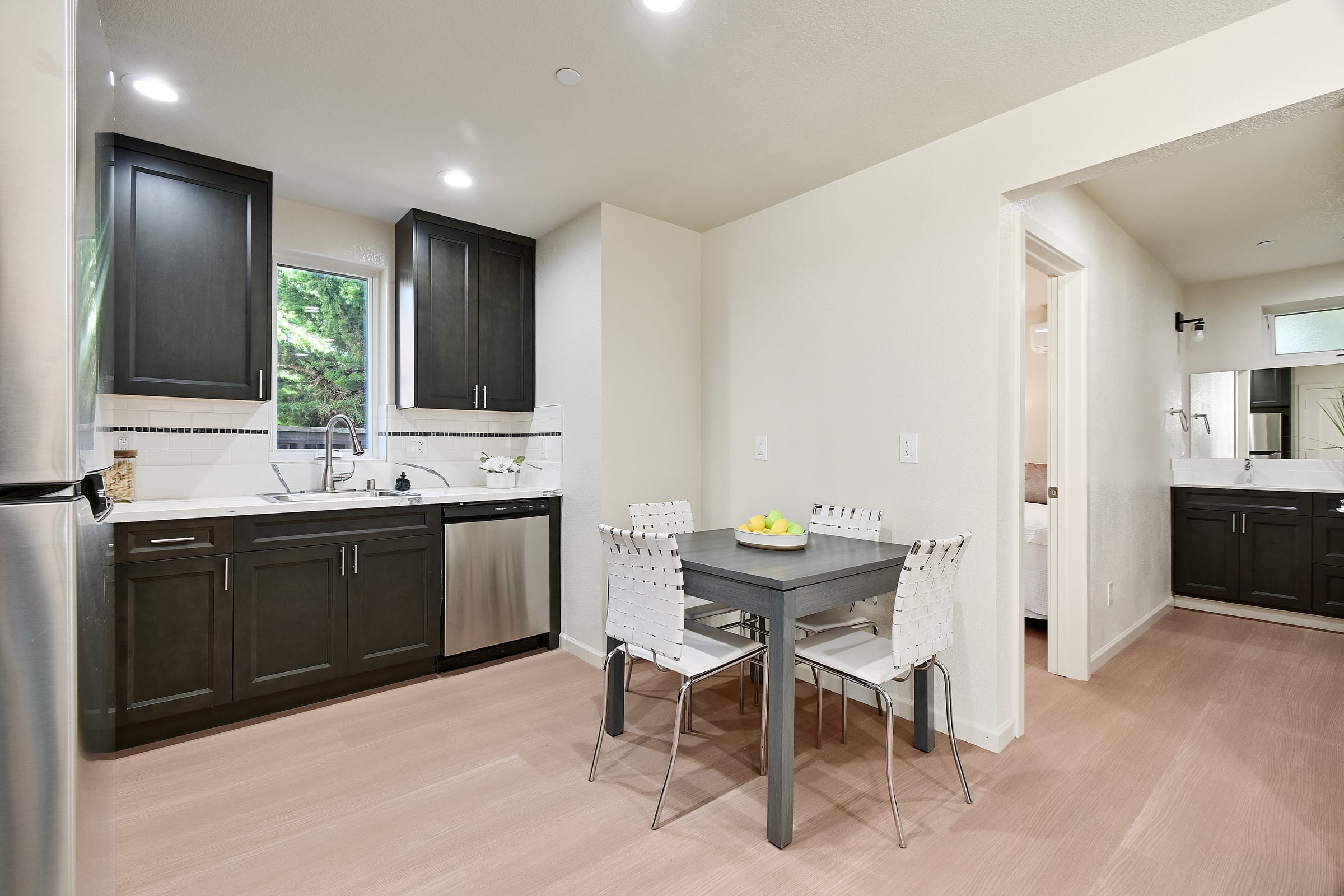 2620 Hillegass Ave #B — photo 9