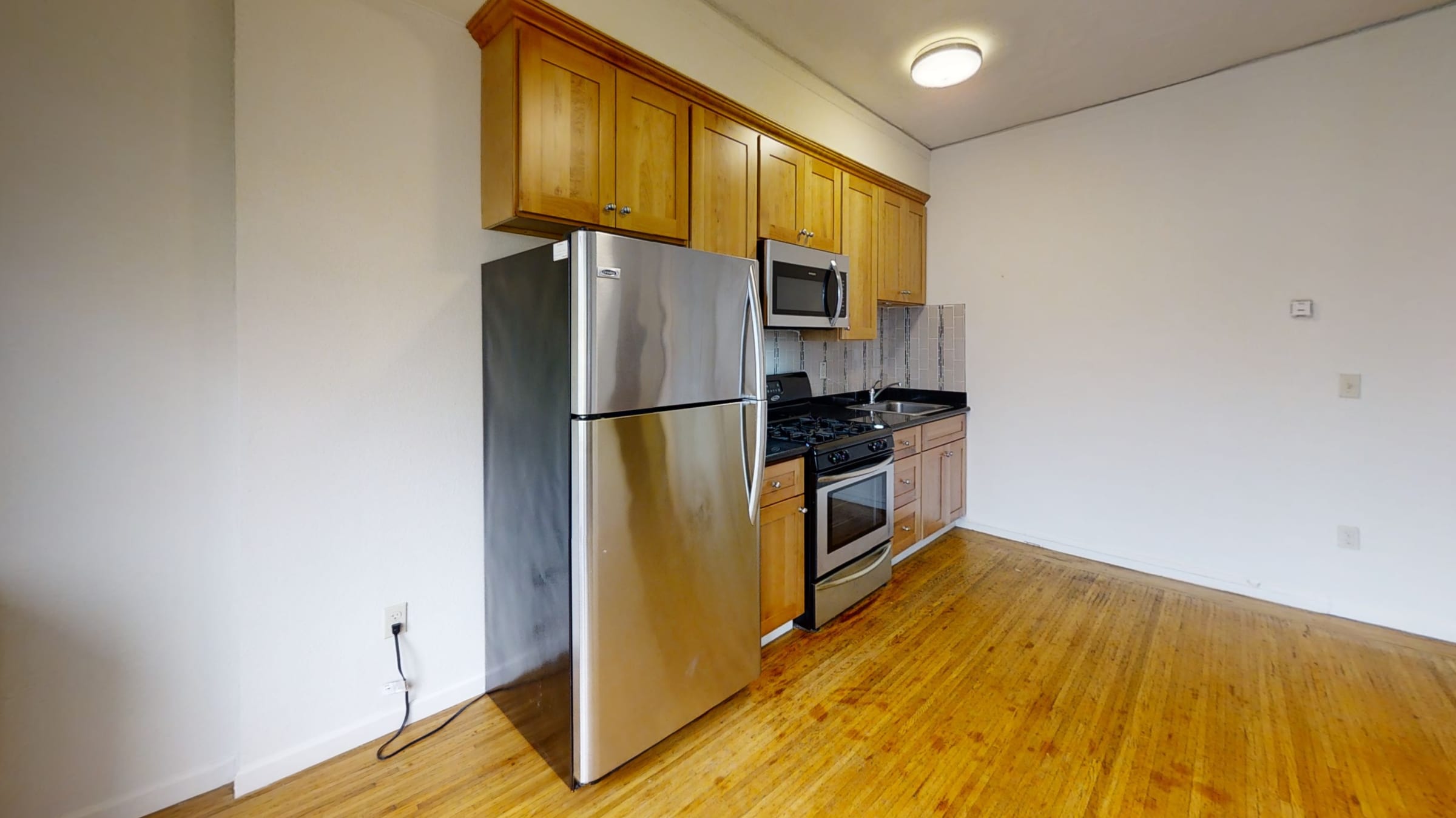 2030 Dwight Way #302 — photo 13