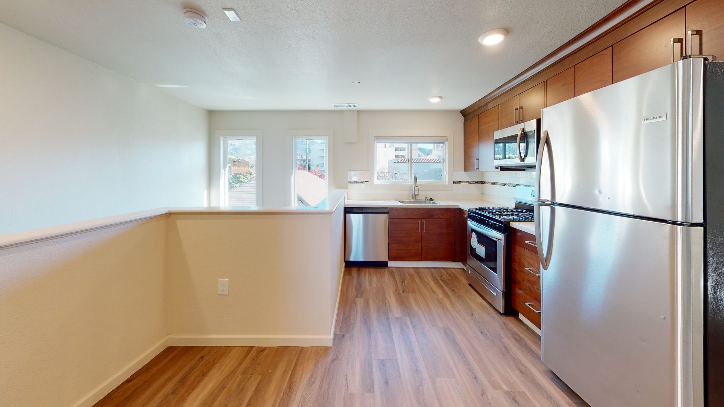1942 Haste St #4 — photo 24