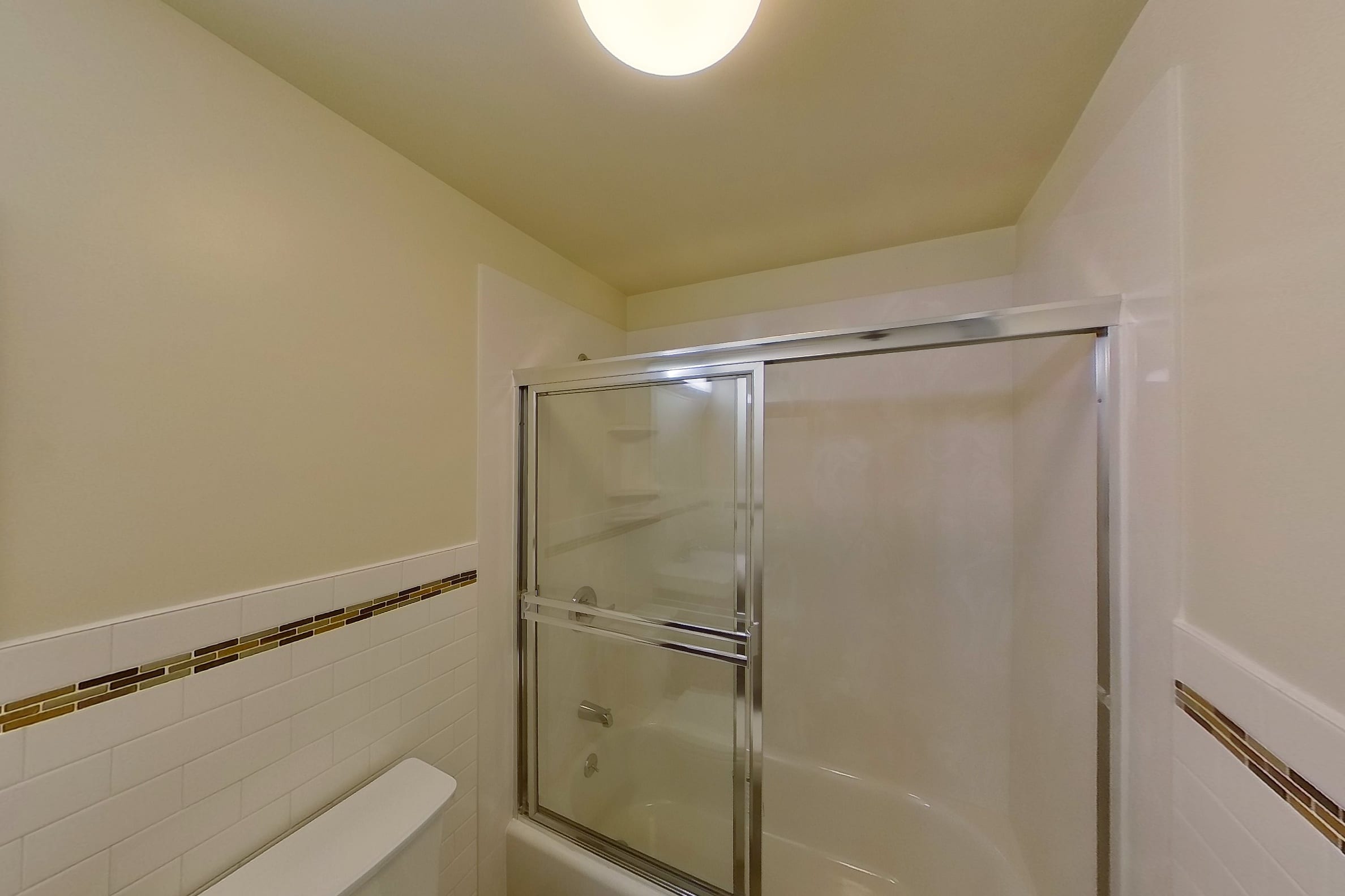 2543 Piedmont Ave #2 — photo 4