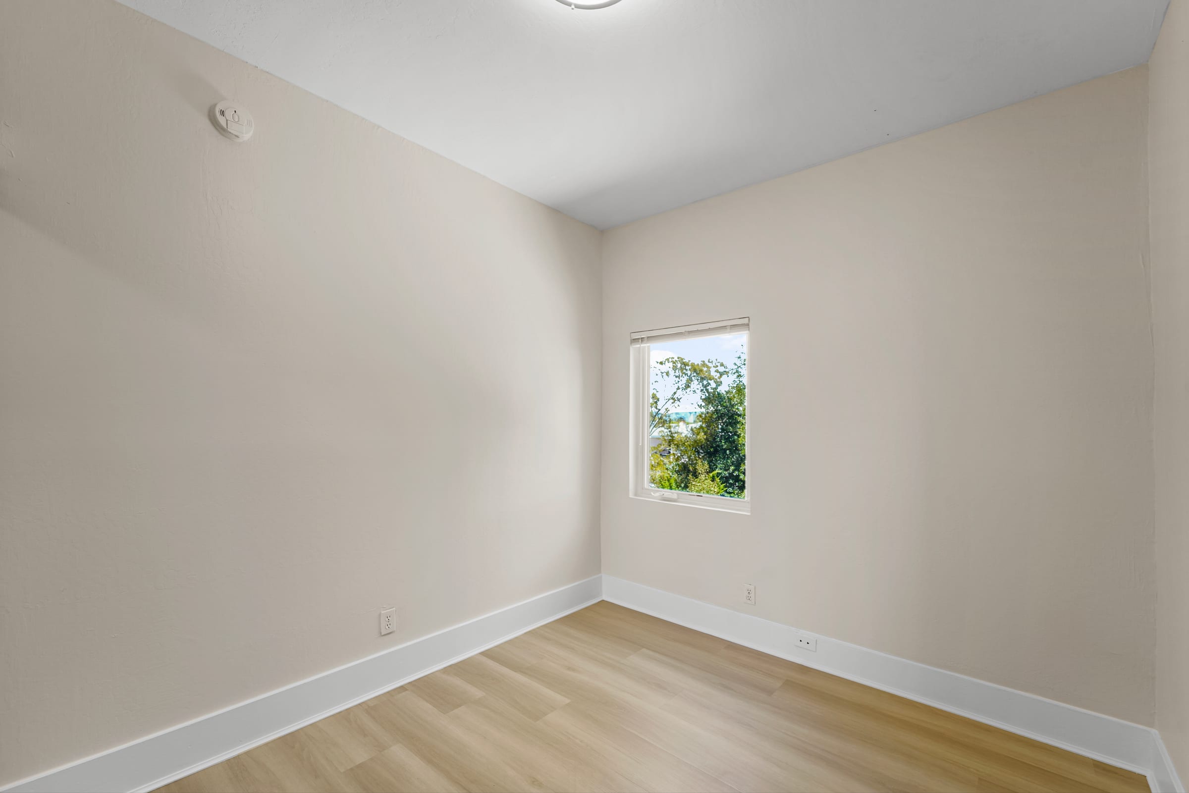 2620 Hillegass Ave #8 — photo 15