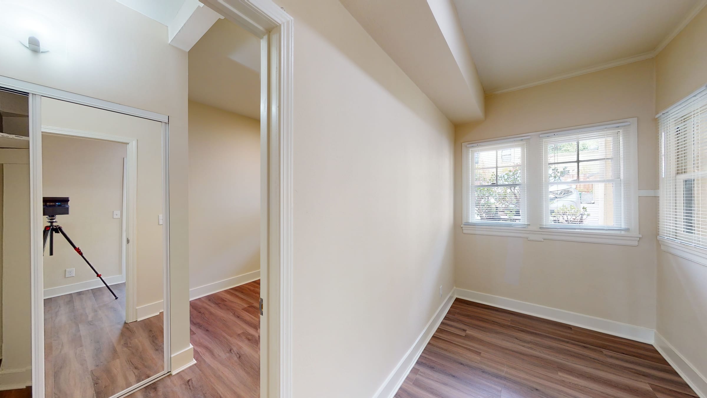 1799 Euclid Ave. #3 — photo 9