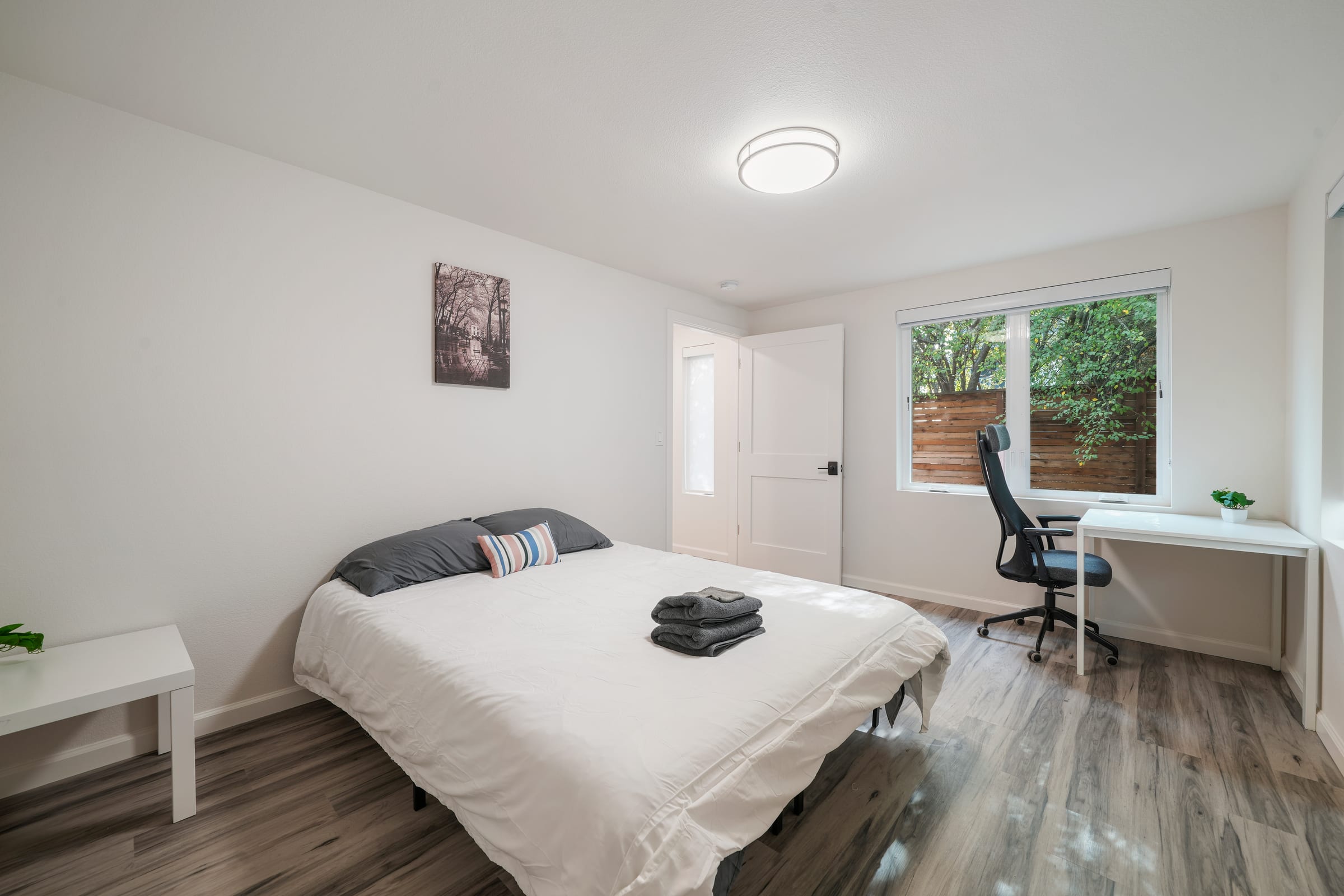737 Jean St. — photo 11