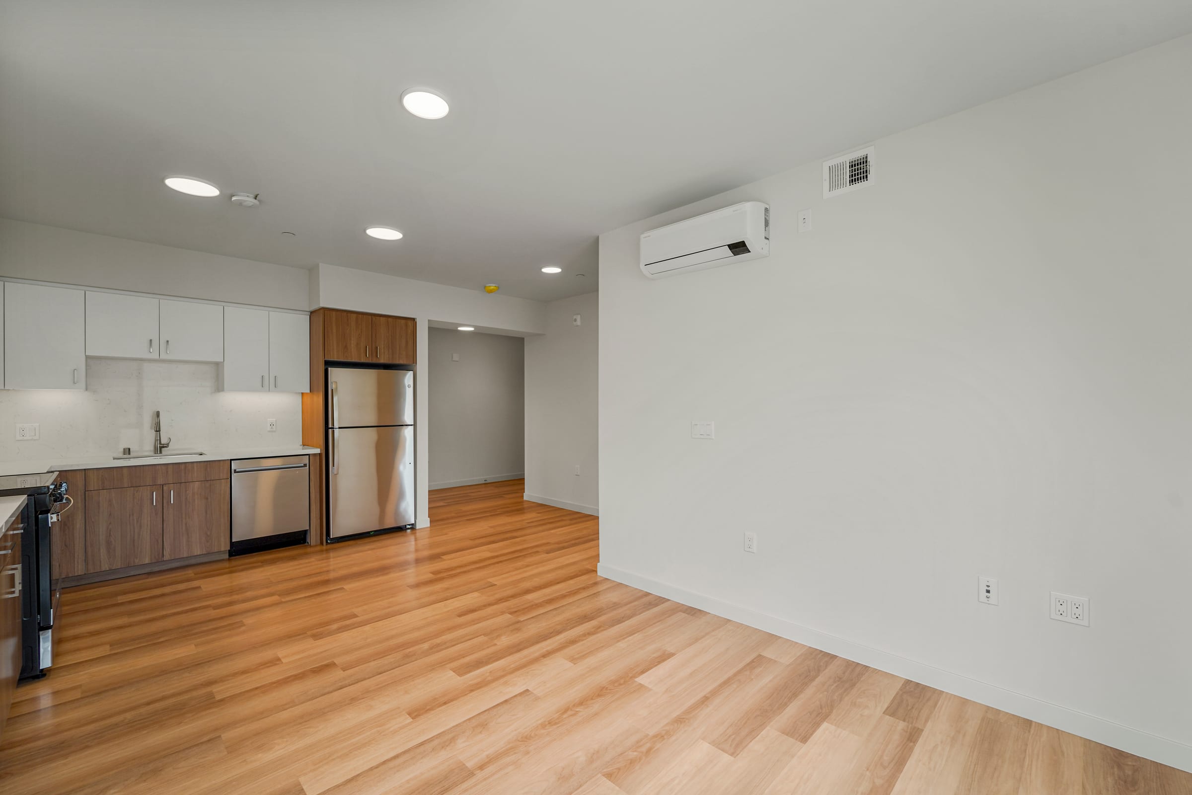 2028 Bancroft Way #406 — photo 4