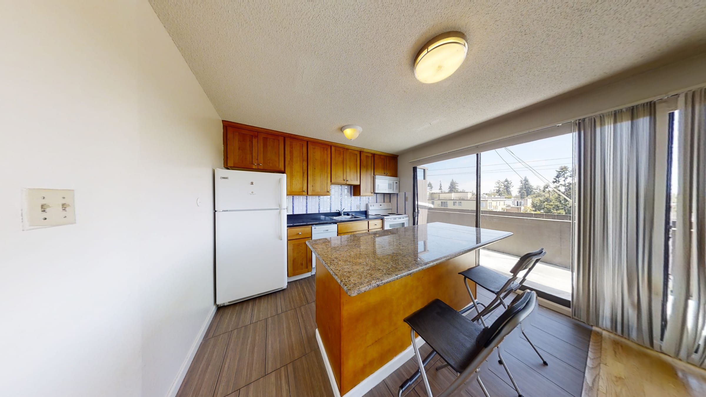 2511 Parker st #301 — photo 3