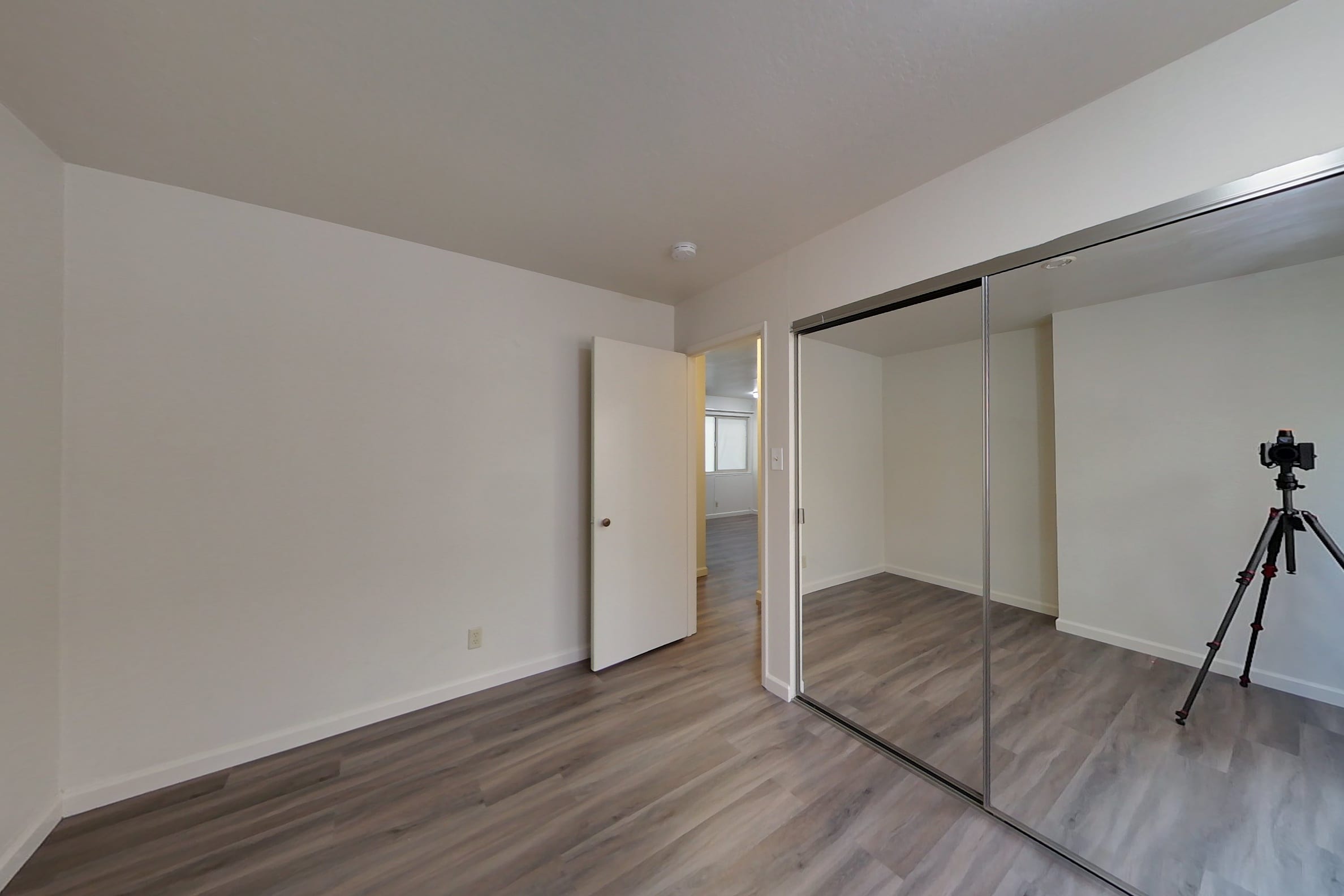 2025 Francisco St #C — photo 10