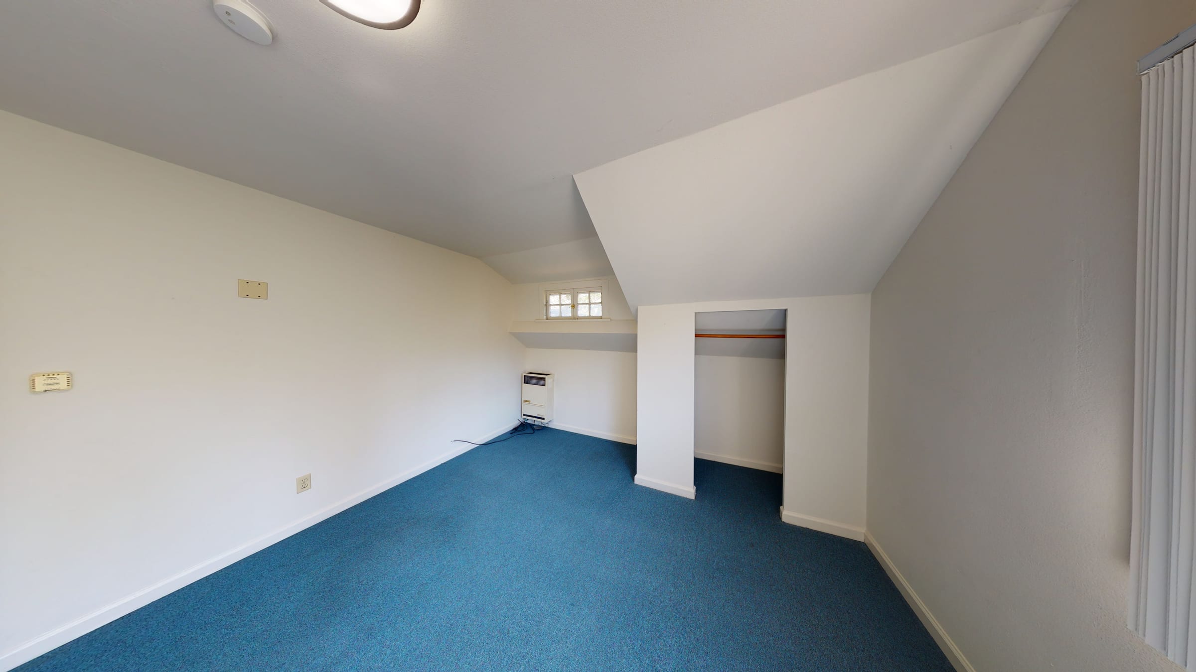 2549 Benvenue Ave #House — photo 15