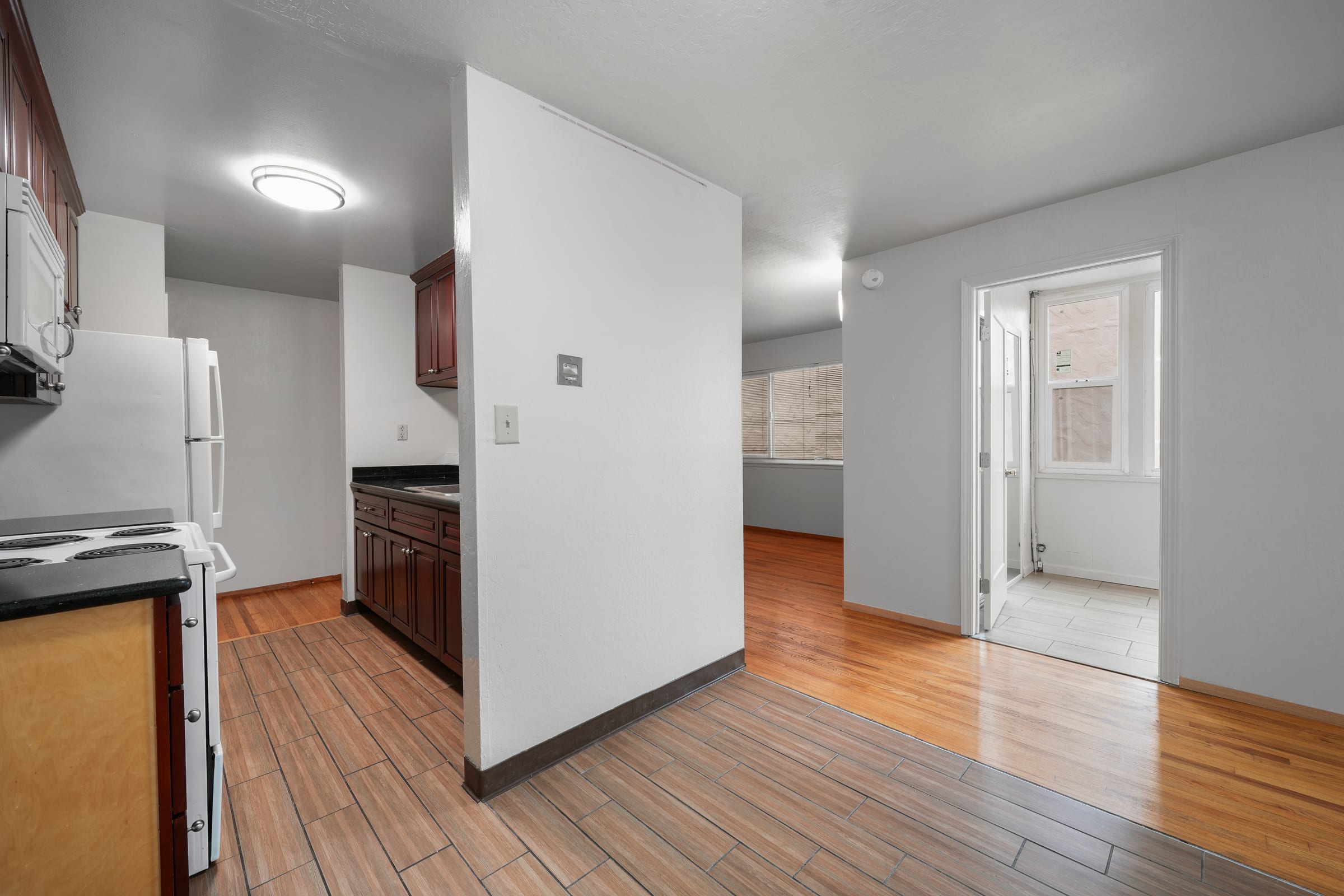 2028 Dwight Way #3C — photo 8