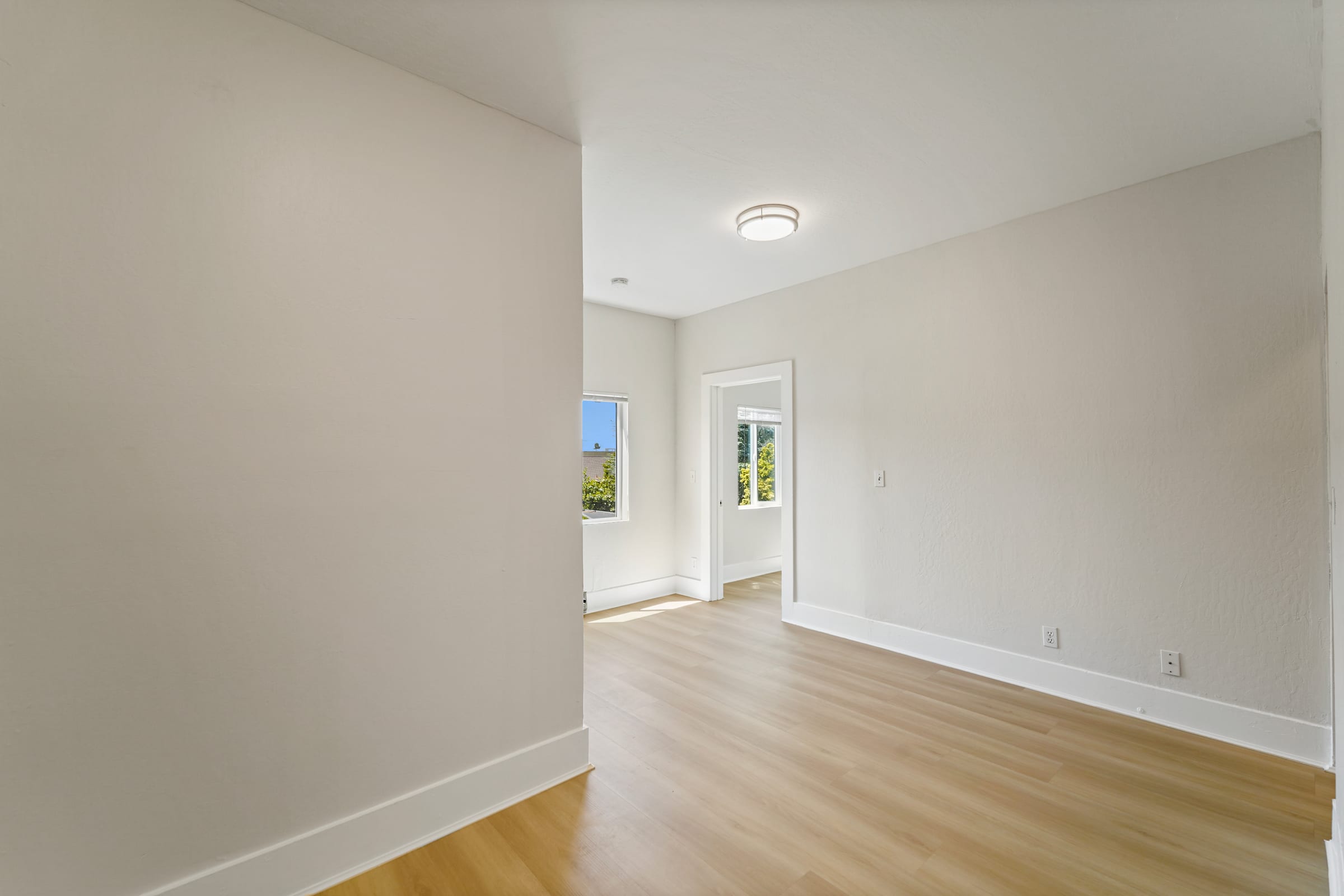 2620 Hillegass Ave #8 — photo 2