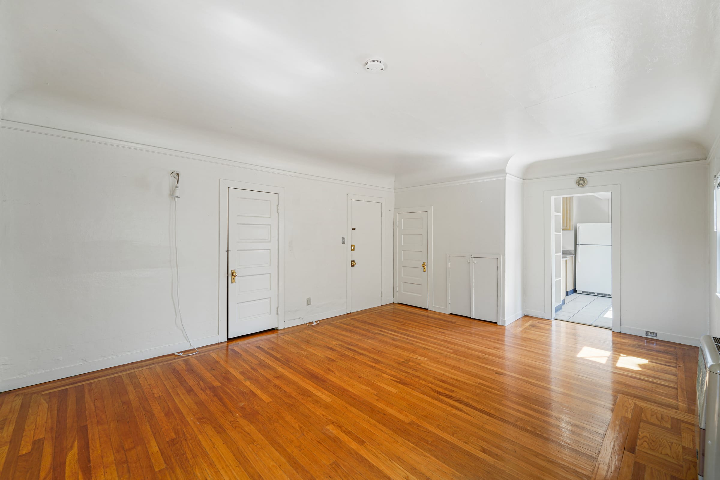 2728 Benvenue Ave #4 — photo 3