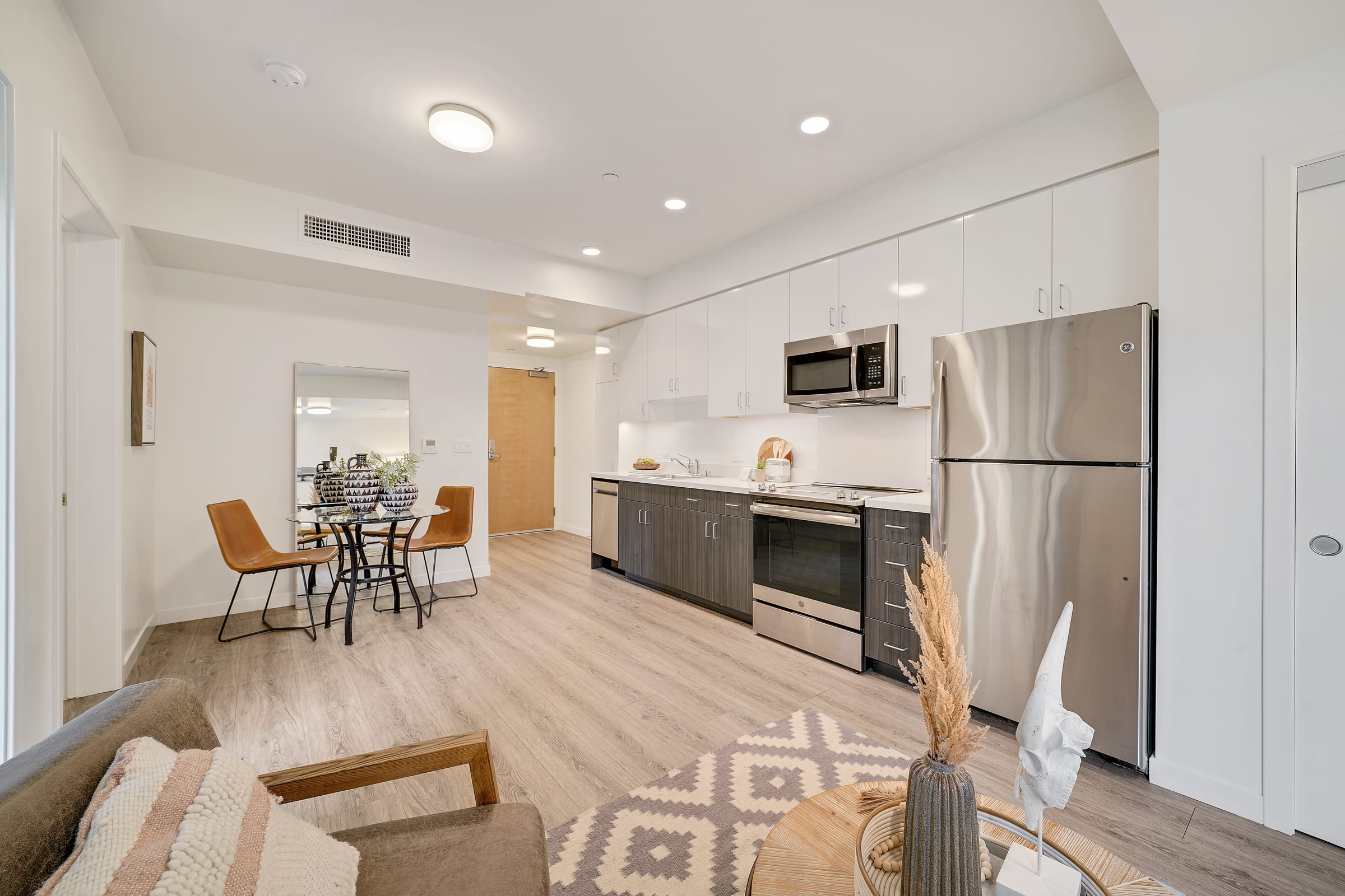 2124 Bancroft Way #307 — photo 8
