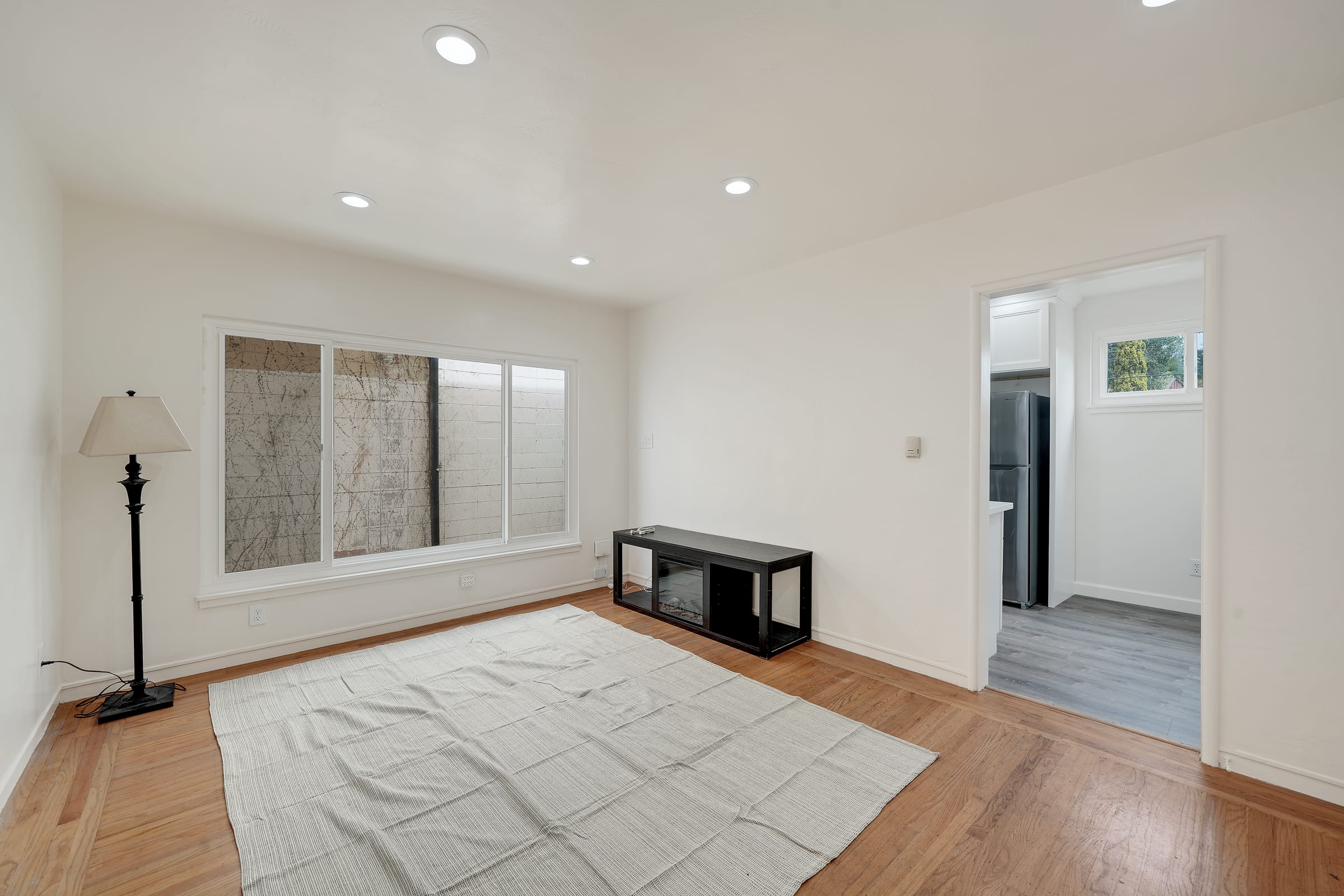 739 Jean St. #B — photo 2