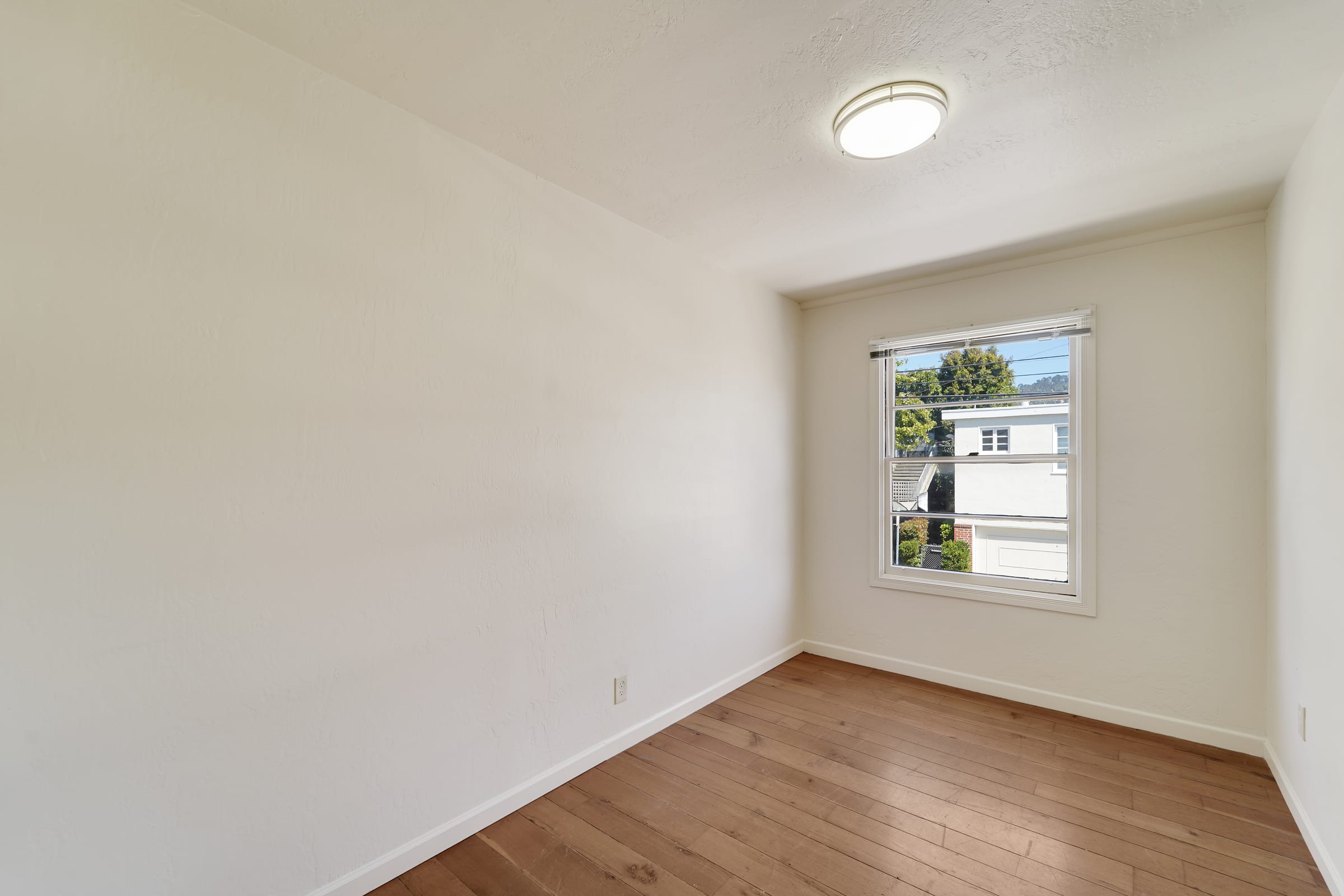 2412 Ellsworth St #14 — photo 13