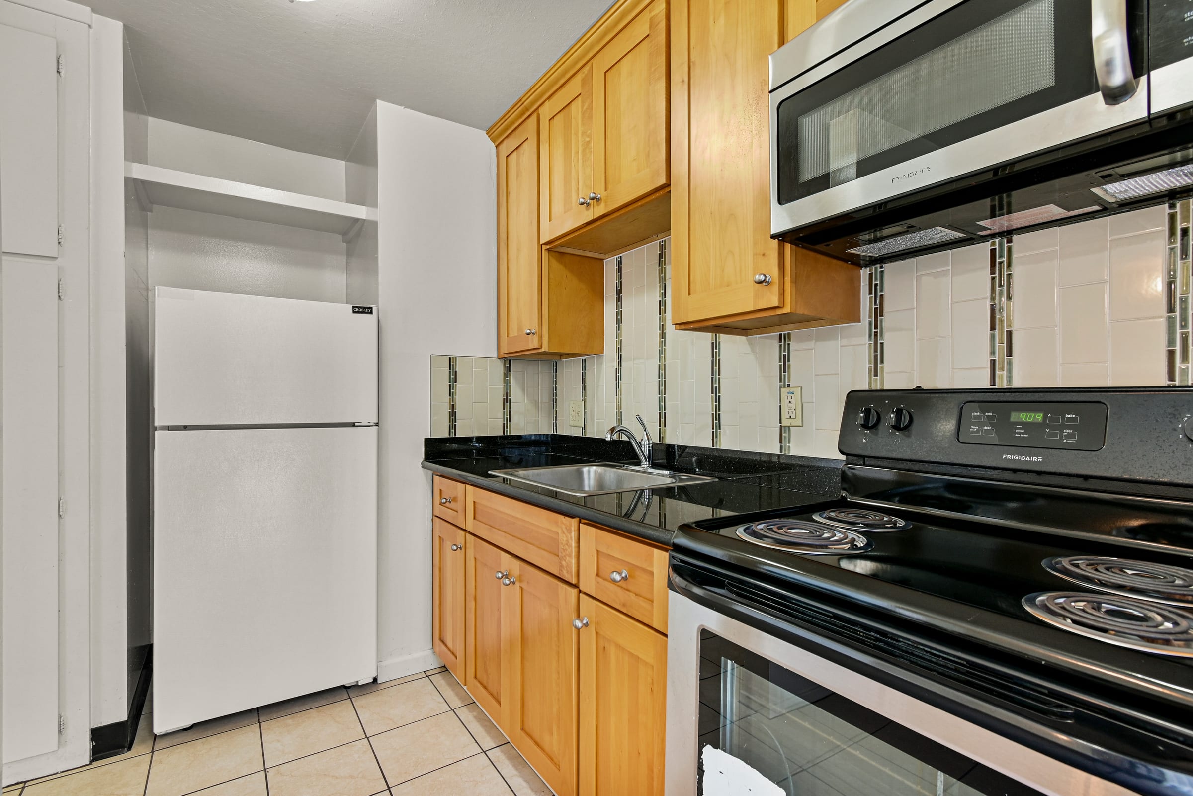 2020 Bancroft Way #103 — photo 8