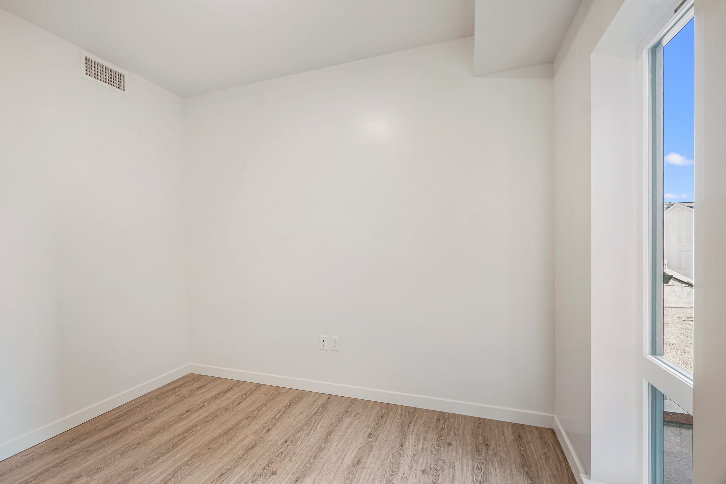 2124 Bancroft Way #501-C1 — photo 19