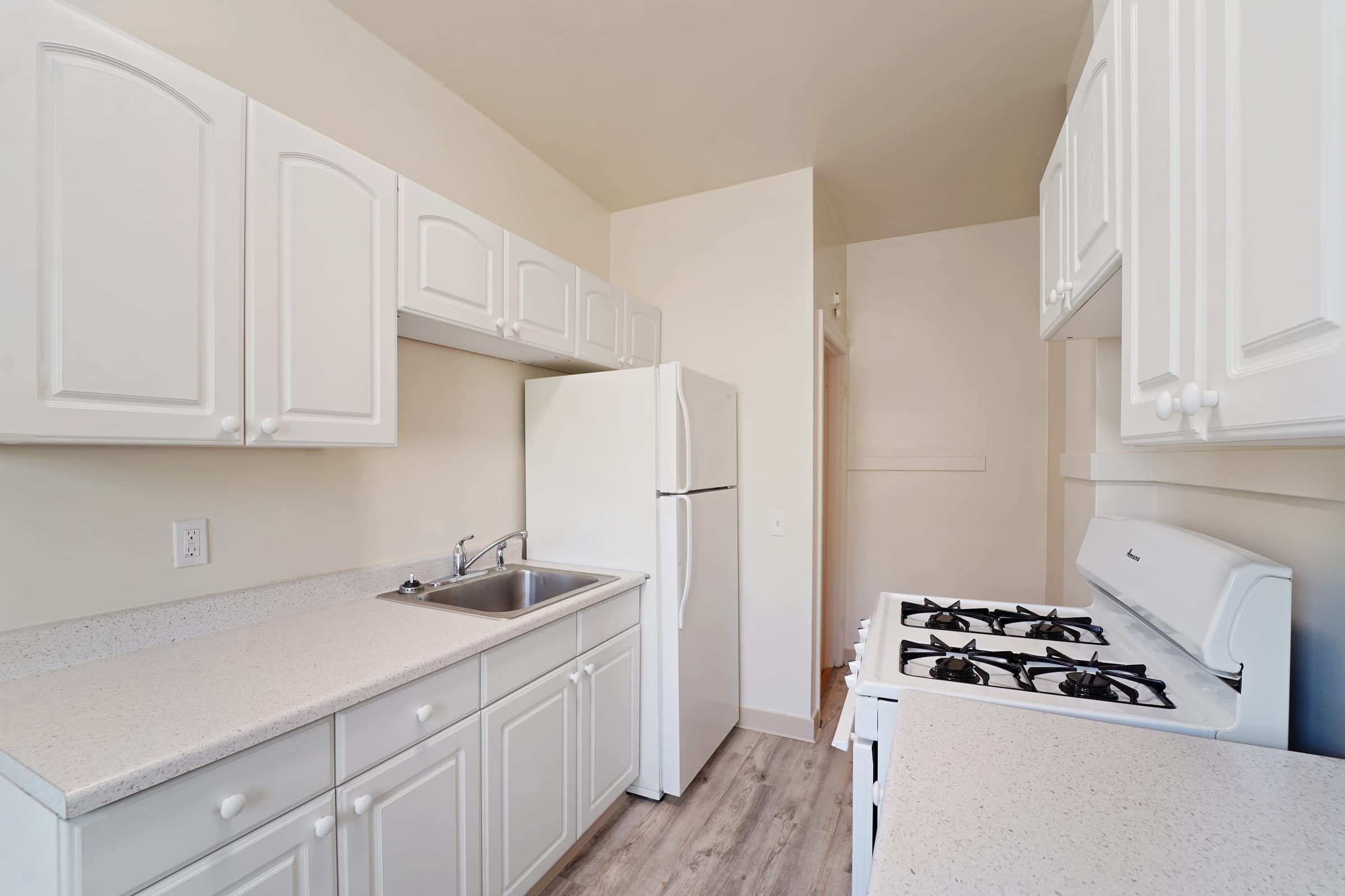 1799 Euclid Ave #17 — photo 14